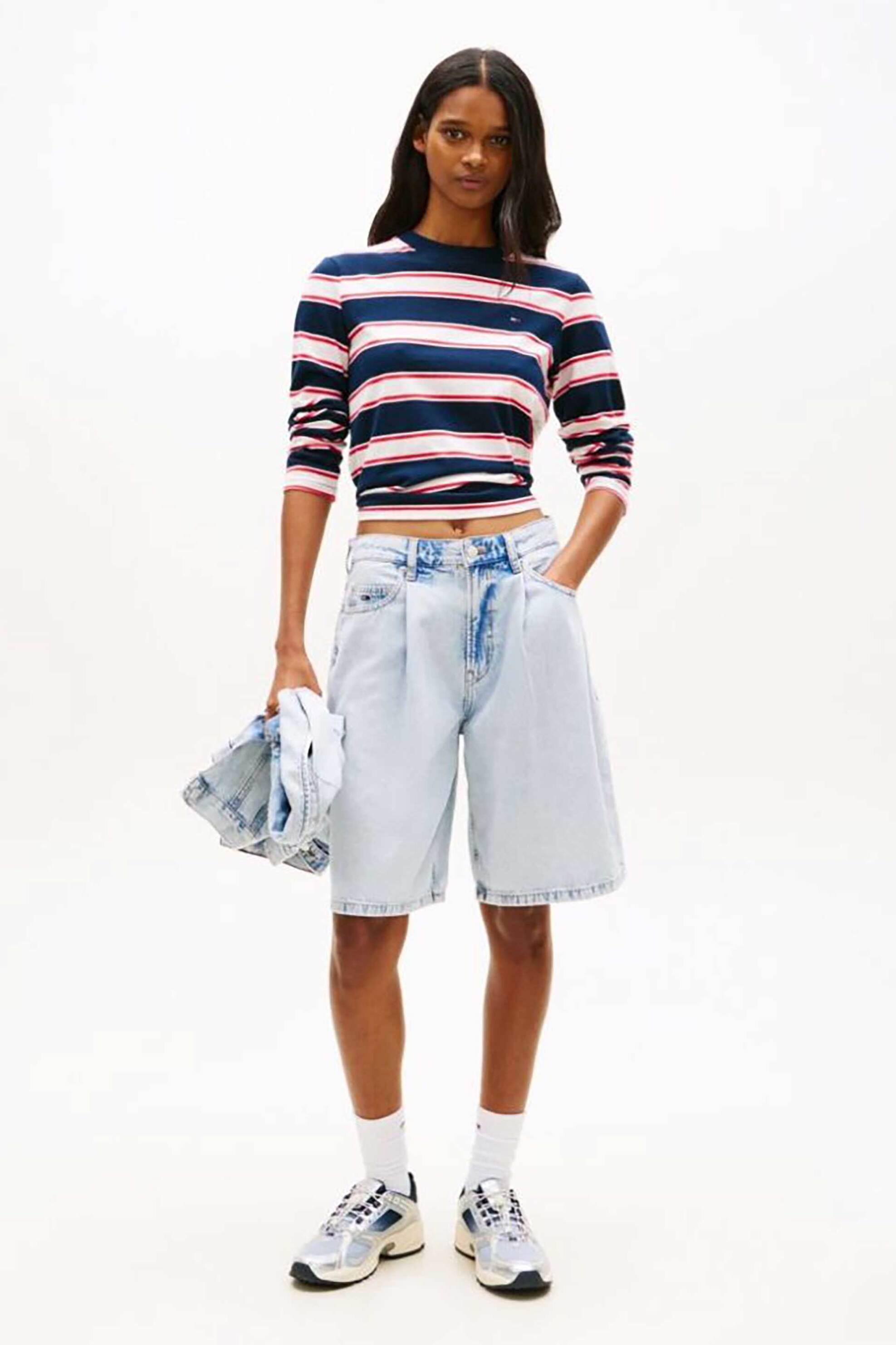 Tommy Jeans γυνακεία denim βερμούδα με πιέτες Loose Fit - DW0DW22709 Denim Blue Ανοιχτό