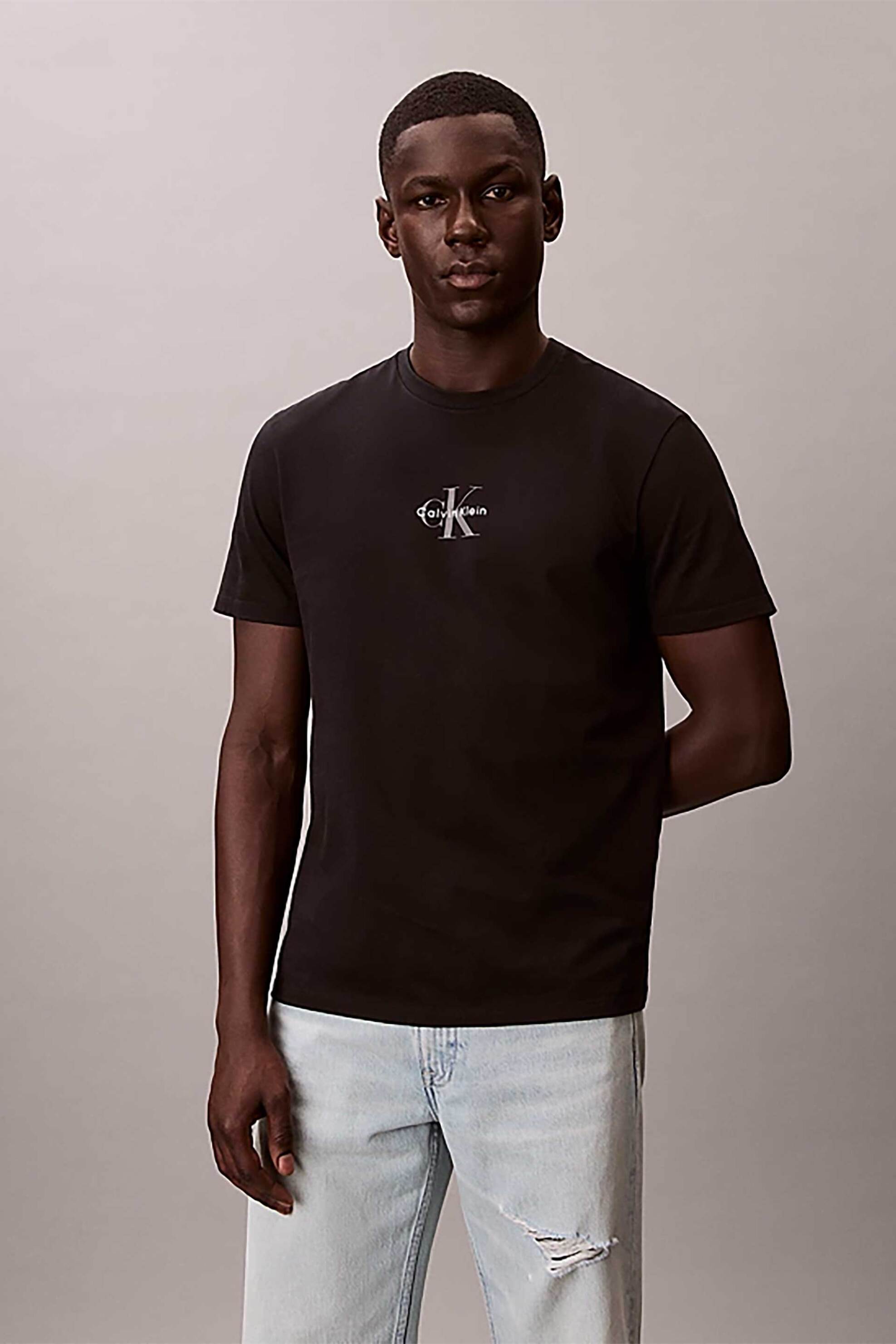 Calvin Klein Jeans ανδρικό T-shirt μονόχρωμο με λογότυπο Regular Fit - LV04RB866G Μαύρο