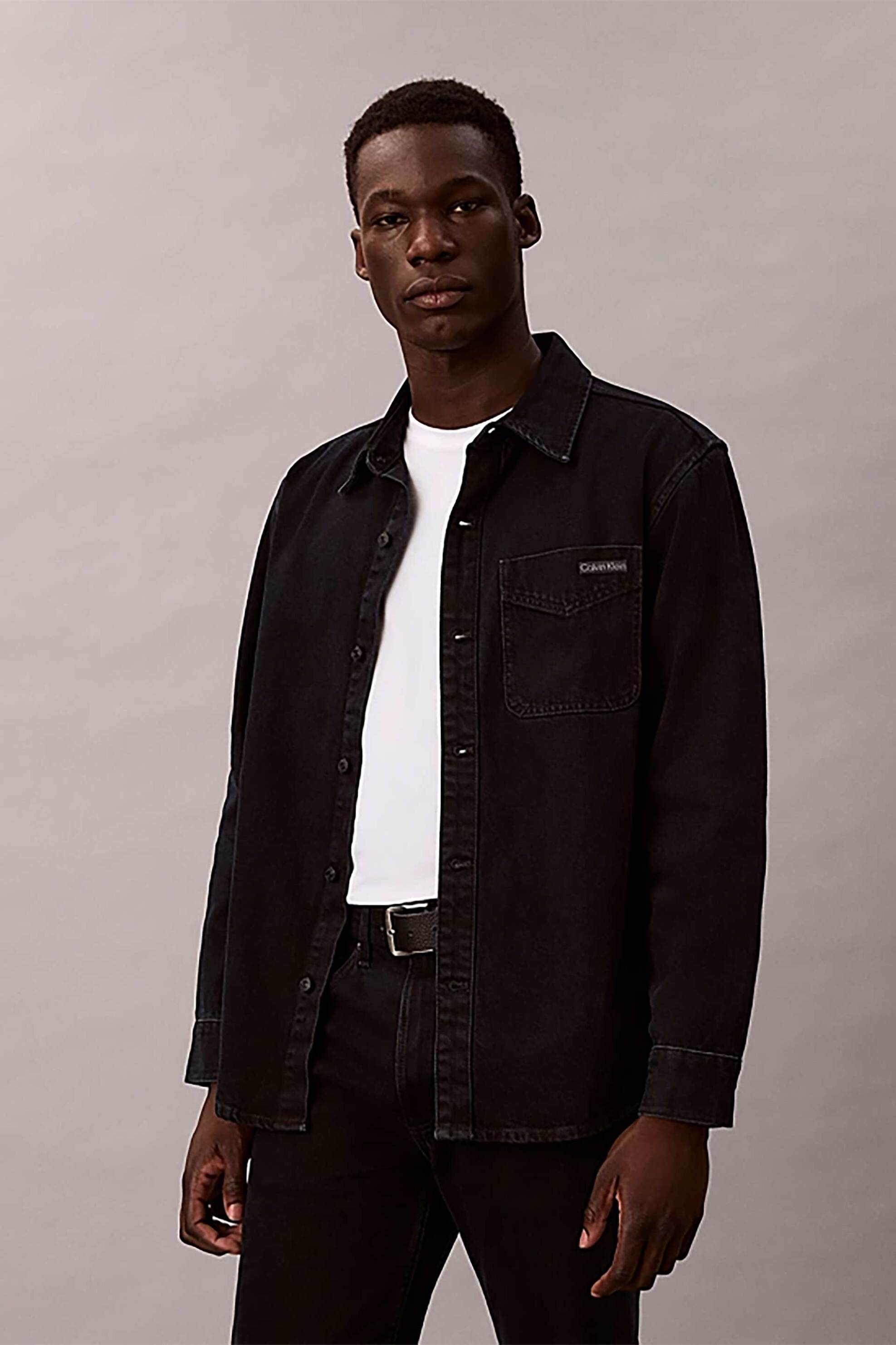 Calvin Klein Jeans ανδρικό denim overshirt με τσέπη και logo patch Regular Fit "90's" - LV04RE714G Μαύρο