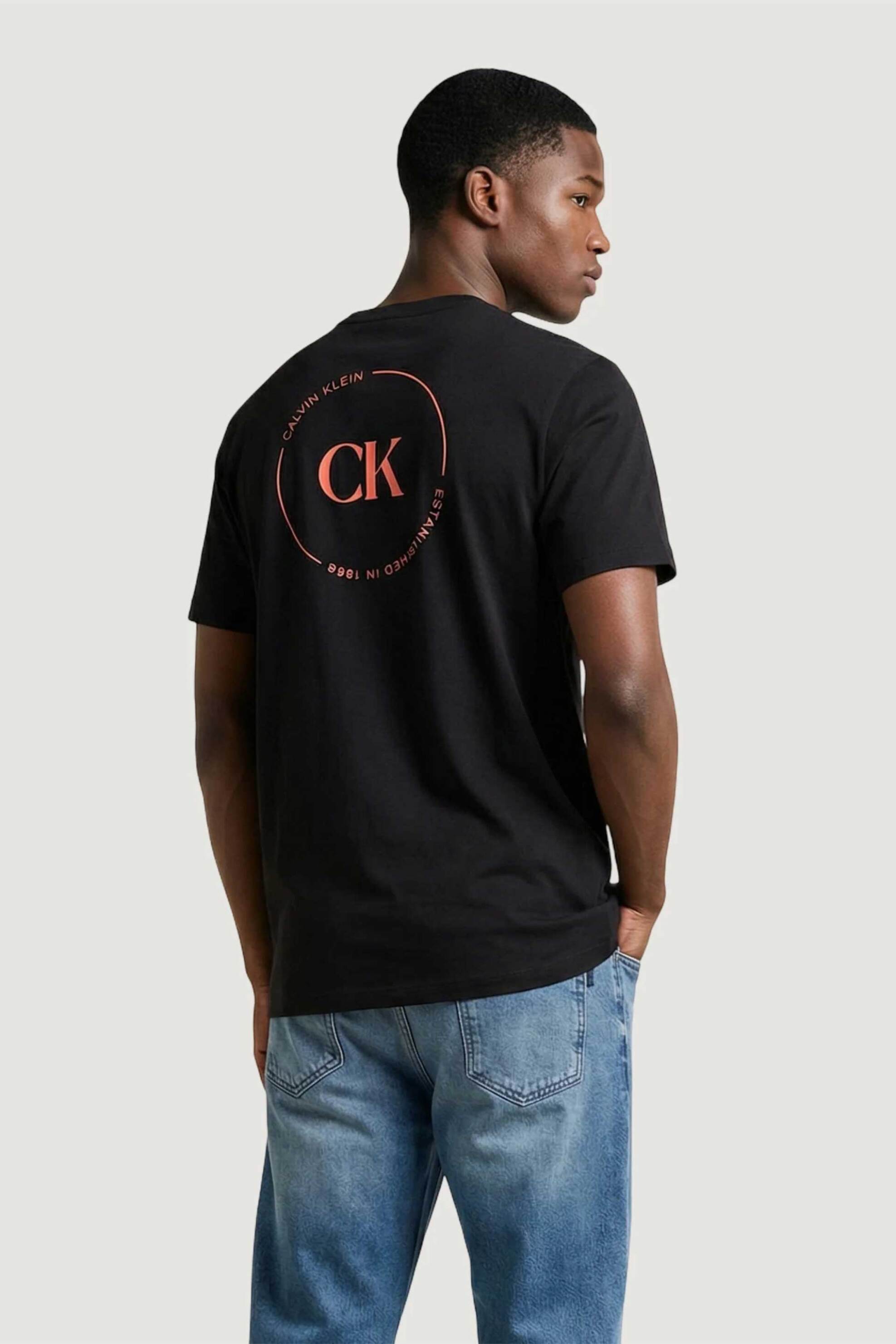Calvin Klein Jeans Ανδρικό T-Shirt Μονόχρωμο με Λογότυπο Relaxed Fit - Lv04Rf801G Μαύρο