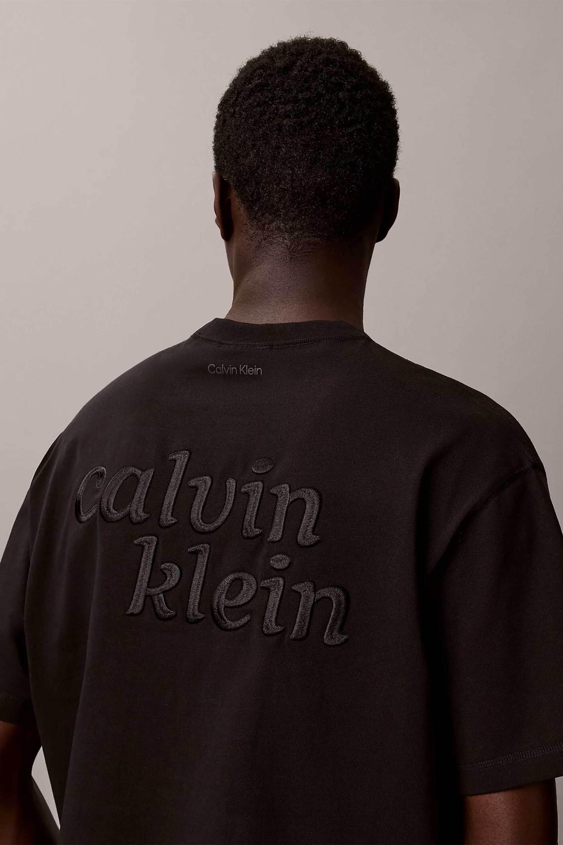 Calvin Klein Jeans Ανδρικό T-Shirt με Κεντημένο Λογότυπο Relaxed Fit - Lv04Rg838G Μαύρο