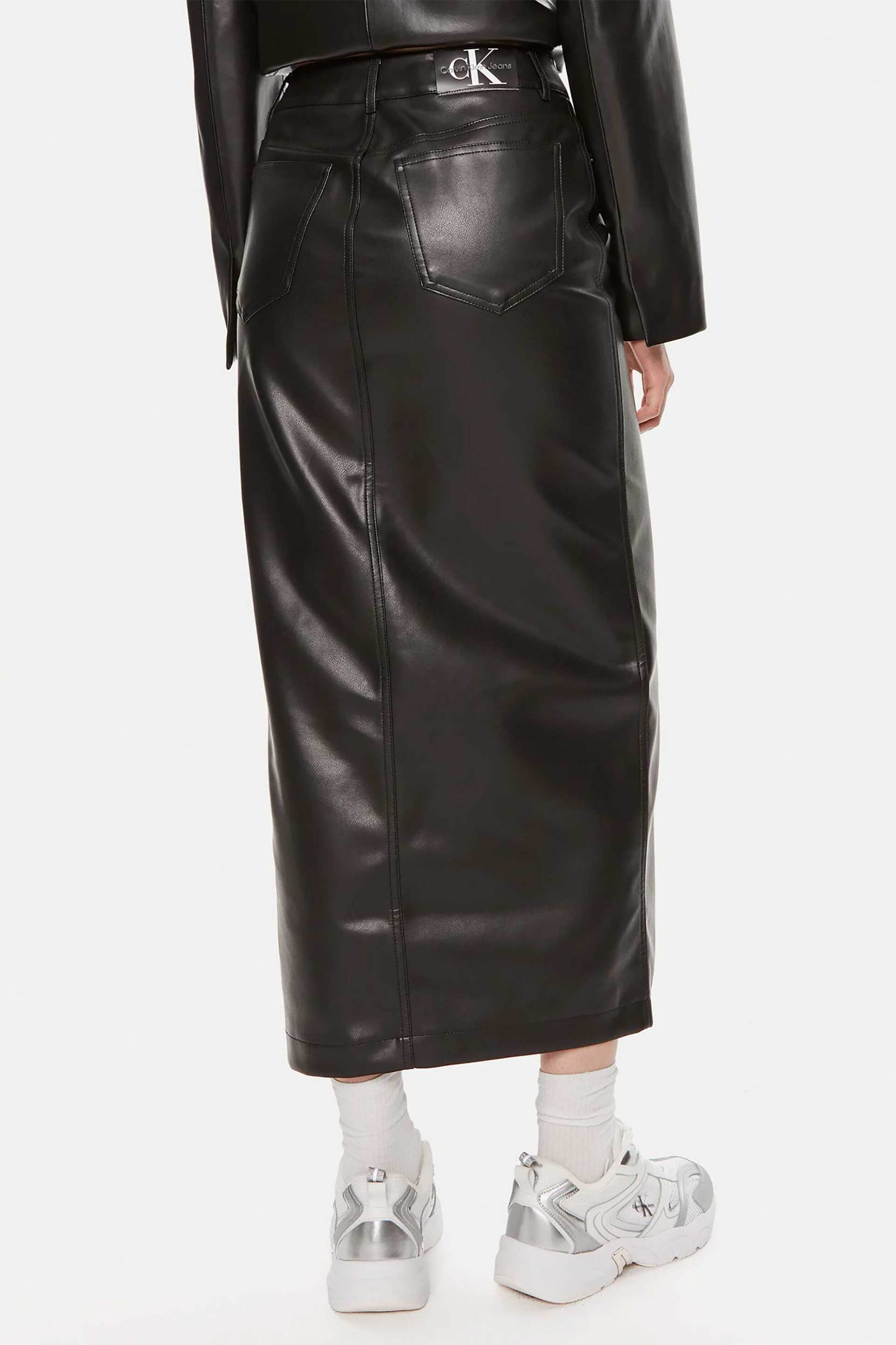 CK Jeans γυναικεία maxi φούστα πεντάτσεπη με άνοιγμα μπροστά και logo patch - J20J223547 Μαύρο φωτογραφία