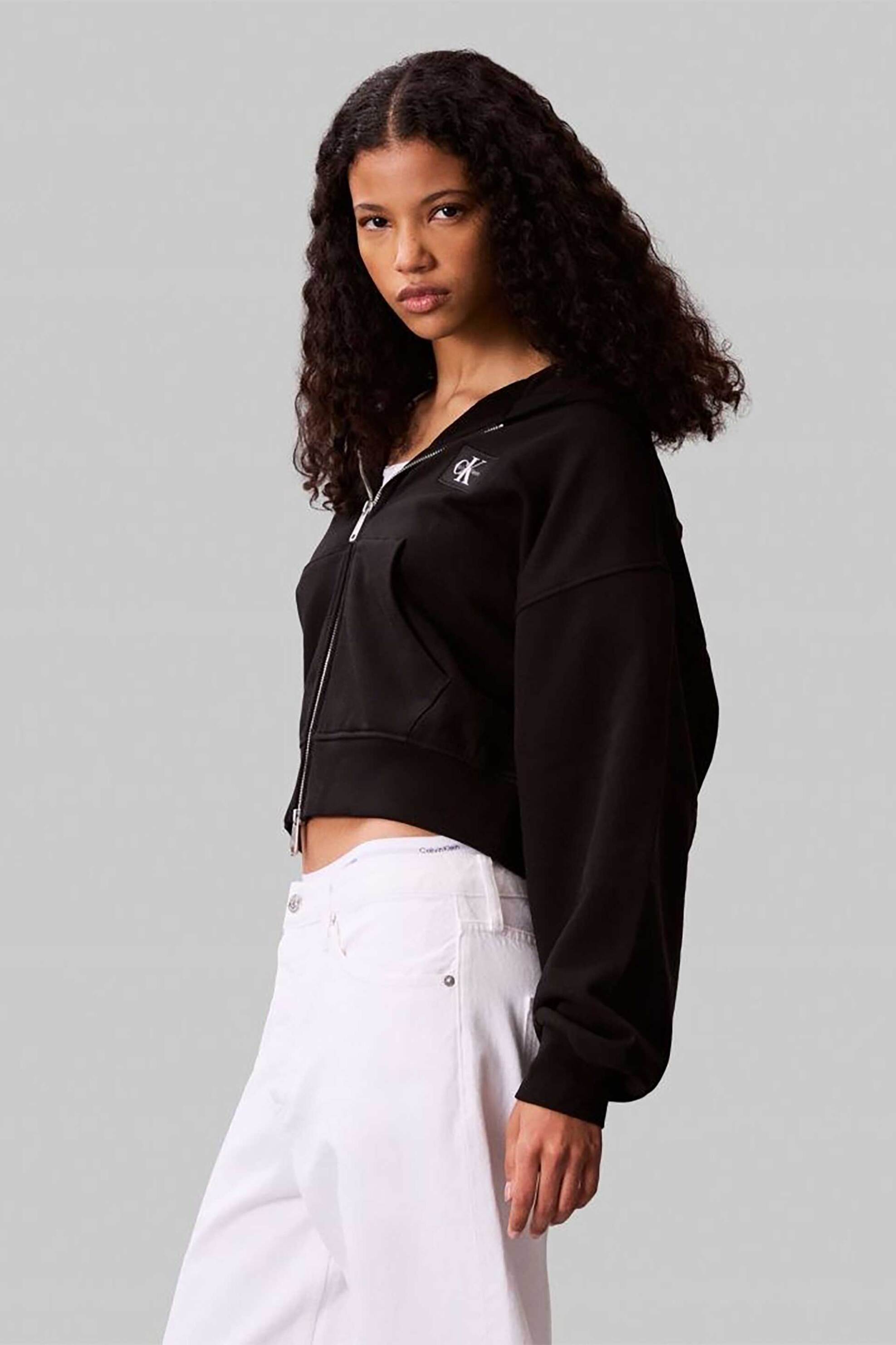 Calvin Klein Jeans γυναικεία ζακέτα φούτερ μονόχρωμη με λογότυπο Regular Fit - LV047C216G Μαύρο φωτογραφία