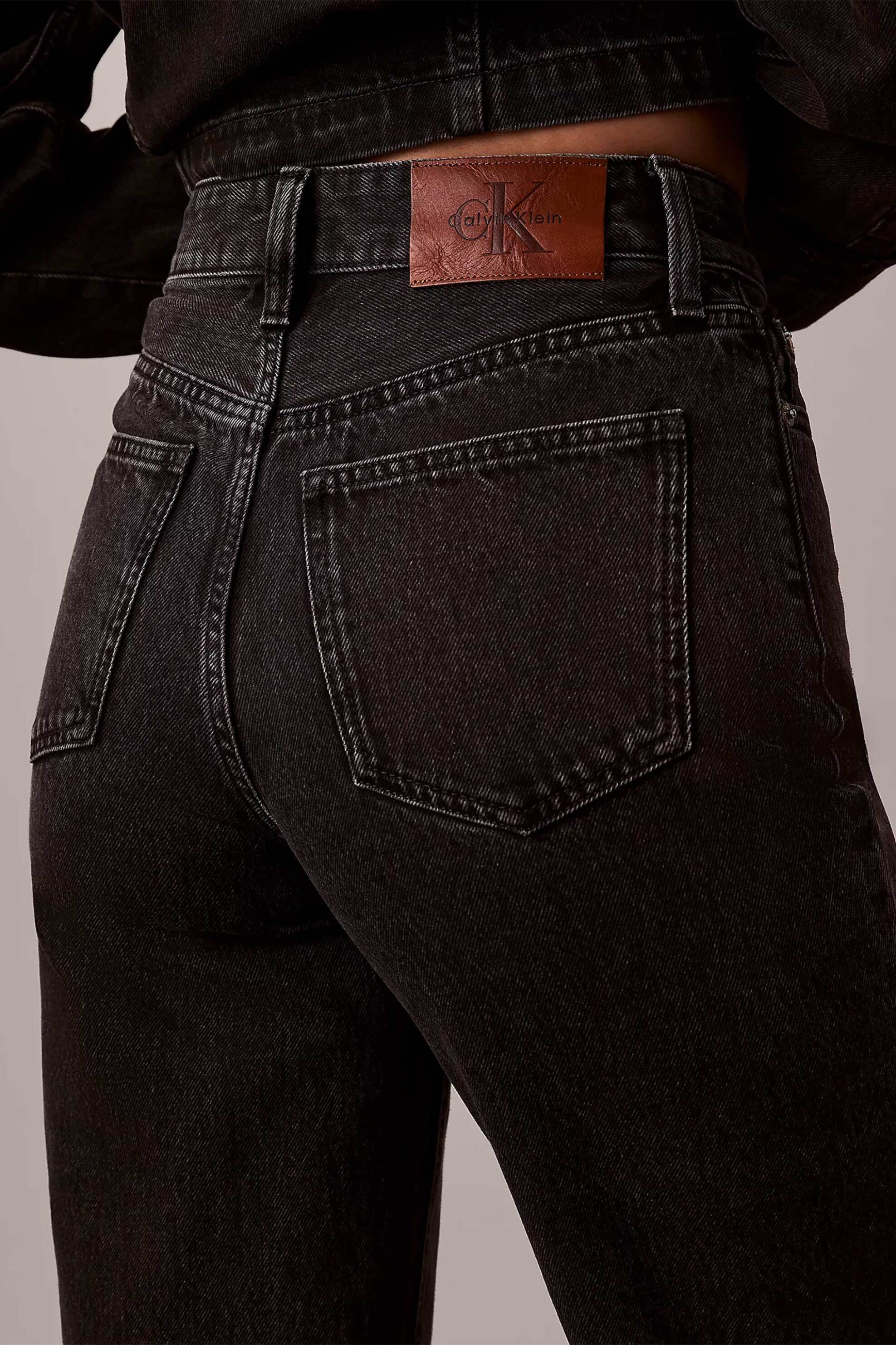 Calvin Klein Jeans γυναικείο ψηλόμεσο τζιν παντελόνι πεντάτσεπο Barrel Fit - LV047E627G Μαύρο φωτογραφία