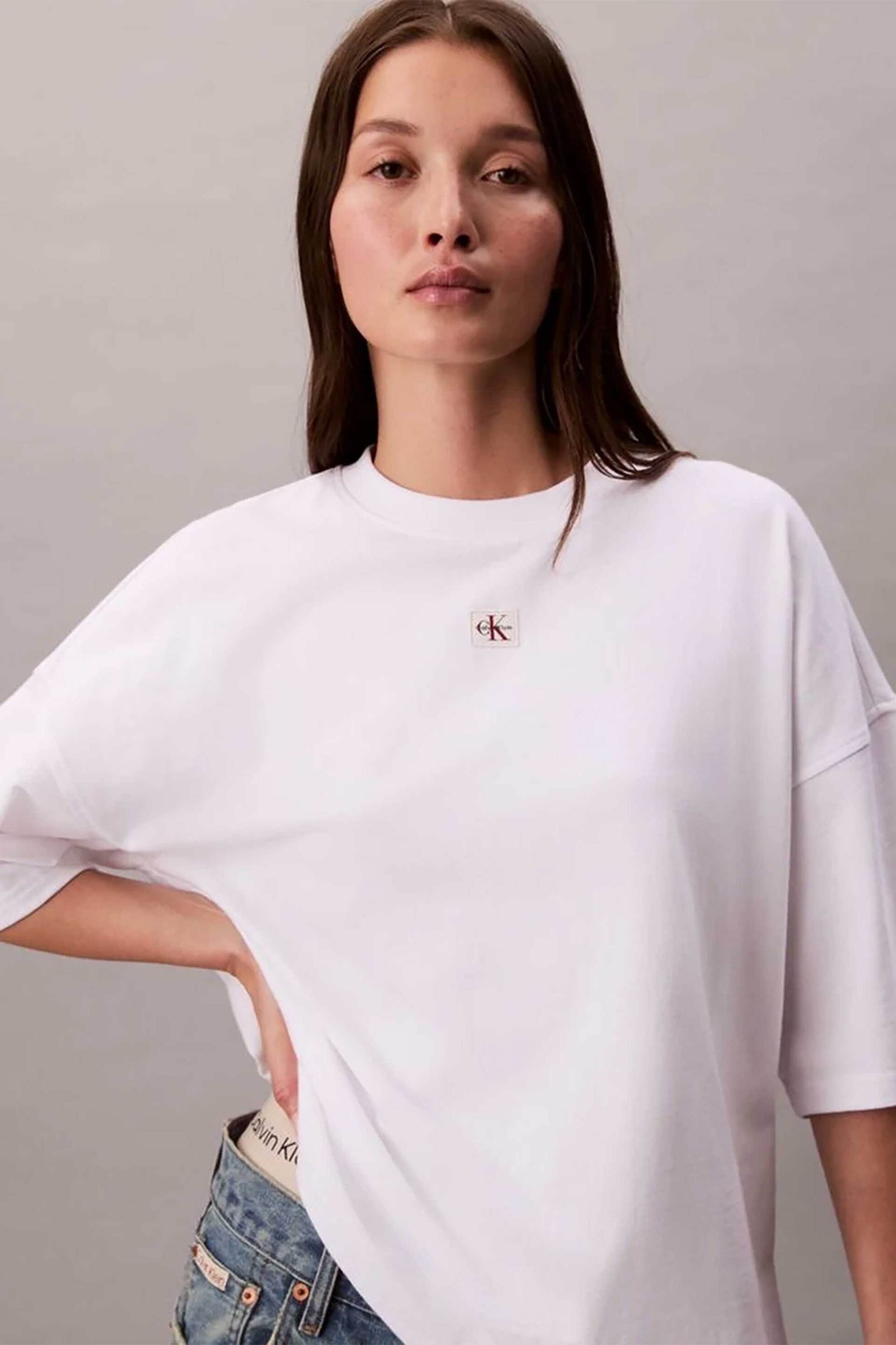 CALVIN KLEIN JEANS Calvin Klein Jeans γυναικείο T-shirt μονόχρωμο με λογότυπο Oversized Fit - LV047D204G Λευκό - 2