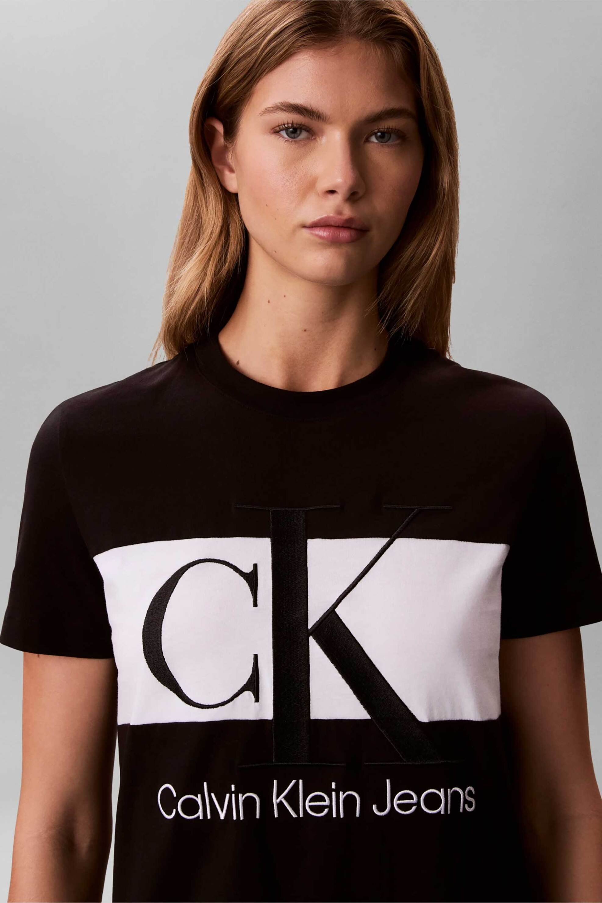 Calvin Klein Jeans γυναικείο mini φόρεμα T-shirt με letter logo print στο στήθος Relaxed Fit - LV047F288G Μαύρο