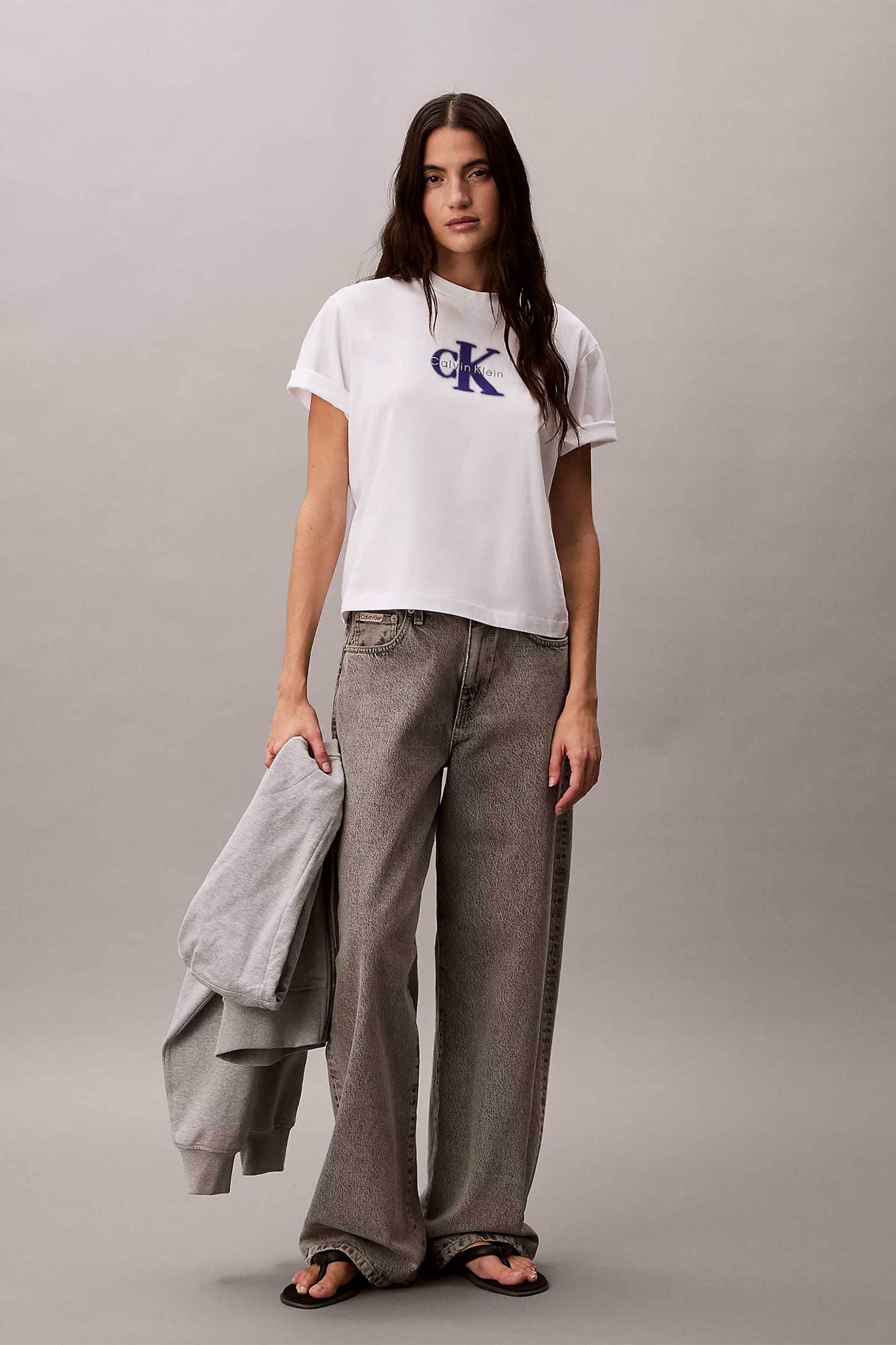 CALVIN KLEIN JEANS Calvin Klein Jeans γυναικείο T-shirt μονόχρωμο με λογότυπο Relaxed Fit - LV047F800G Λευκό - 2