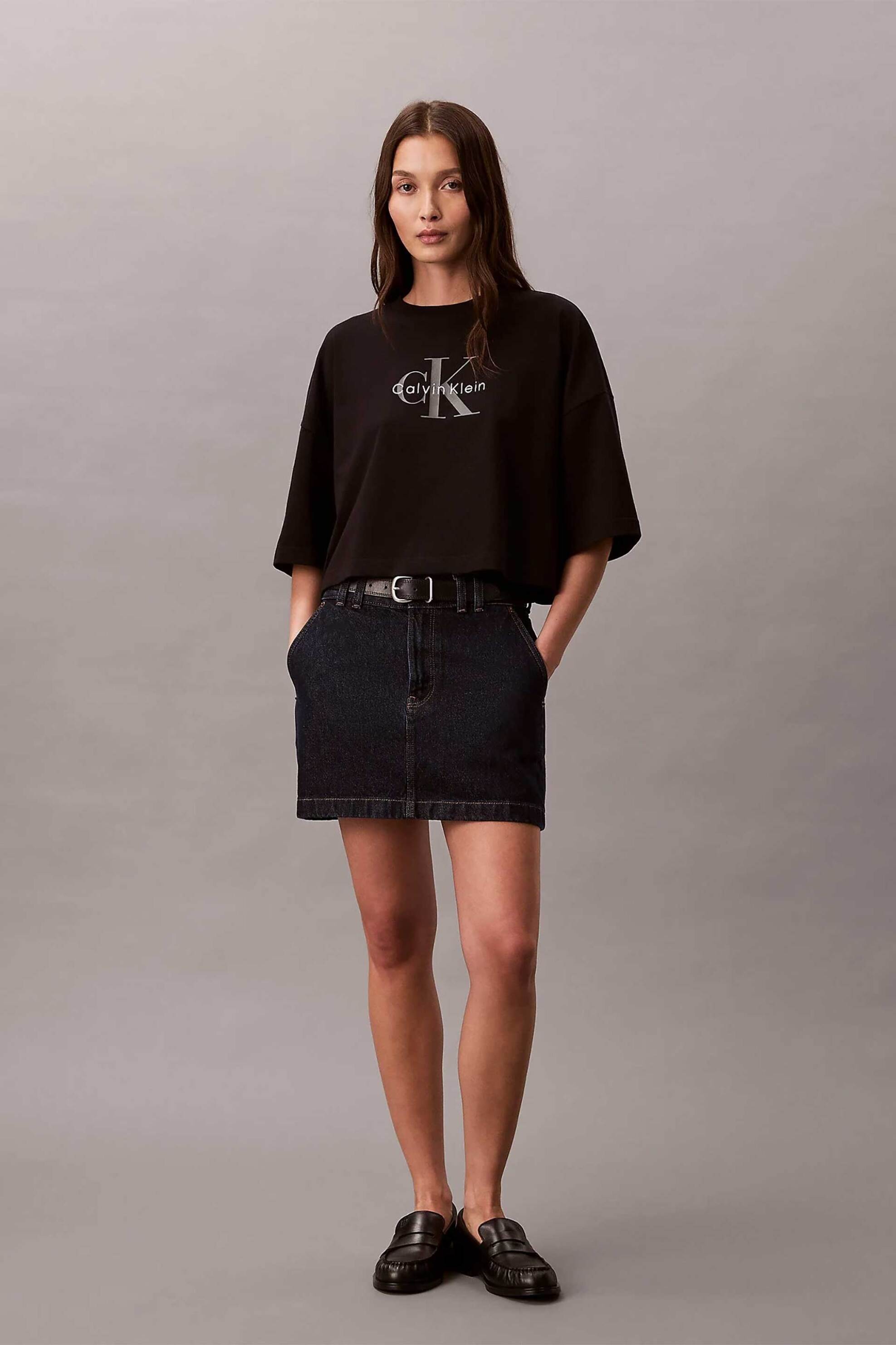CALVIN KLEIN JEANS Calvin Klein Jeans γυναικείο T-shirt μονόχρωμο με λογότυπο Boxy Cropped Fit - LV047F828G Μαύρο - 3