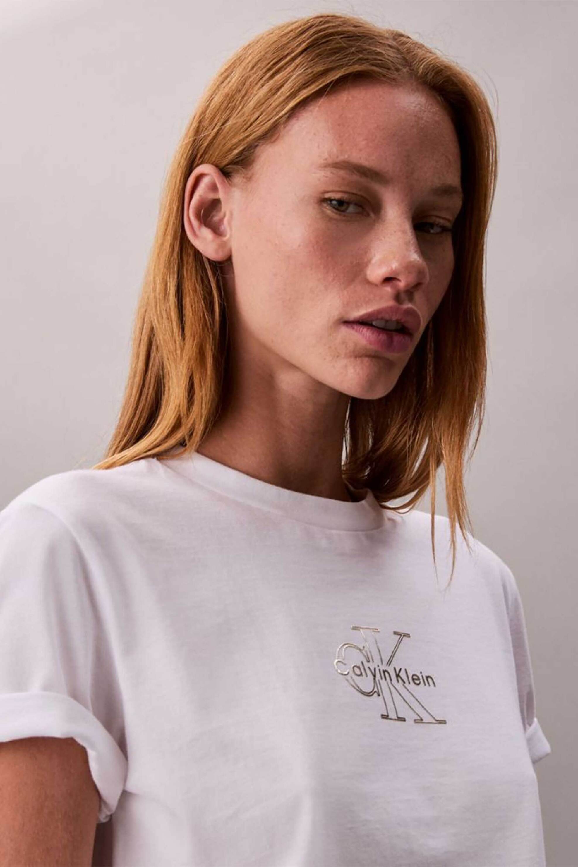 Calvin Klein Jeans γυναικείο T-shirt με μεταλλιζέ λογότυπο Regular Fit - LV047D873G Λευκό