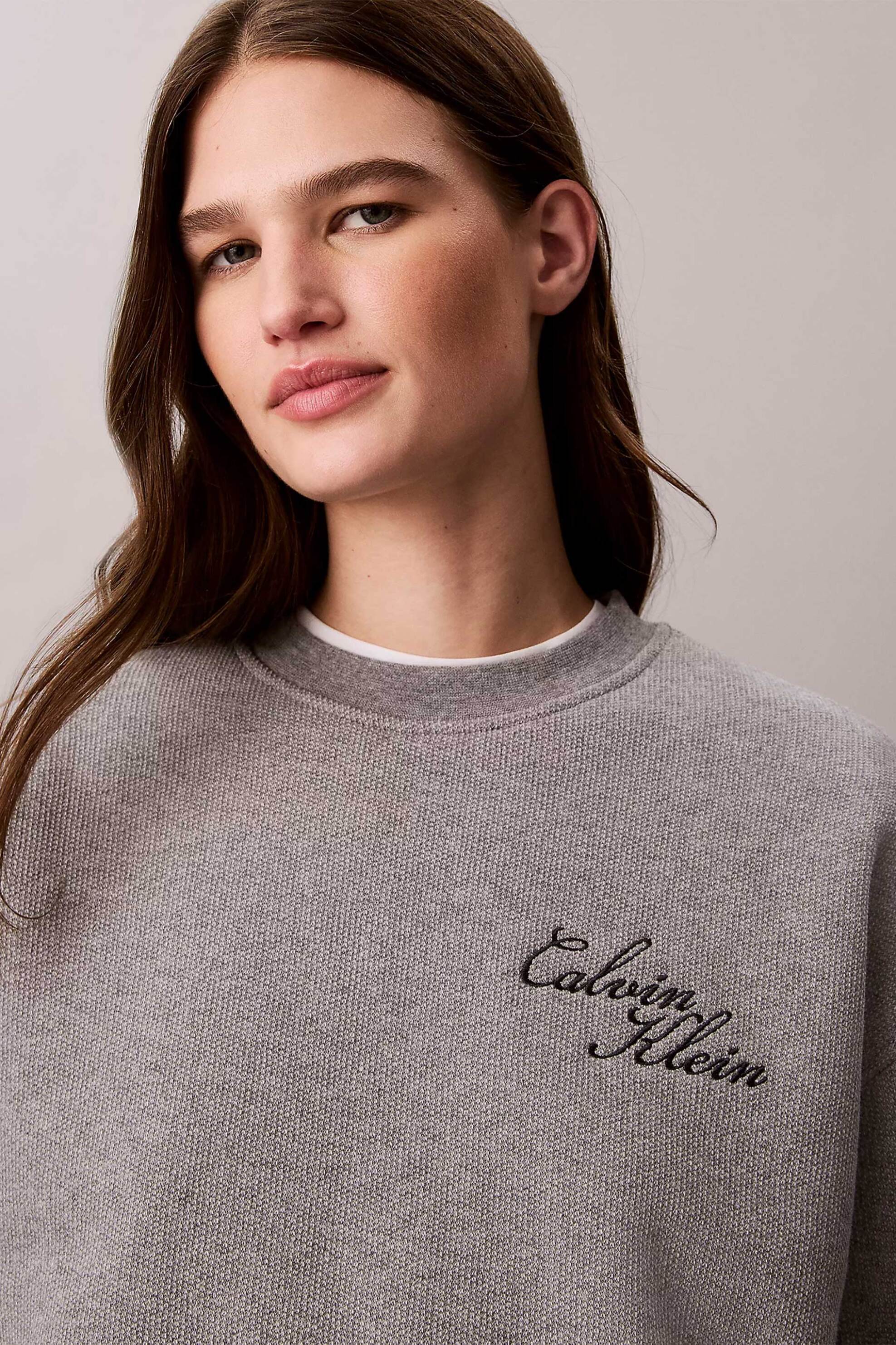 Calvin Klein Jeans γυναικεία μπλούζα φούτερ textured με κεντημένο λογότυπο Relaxed Fit - LV047H250G Γκρι