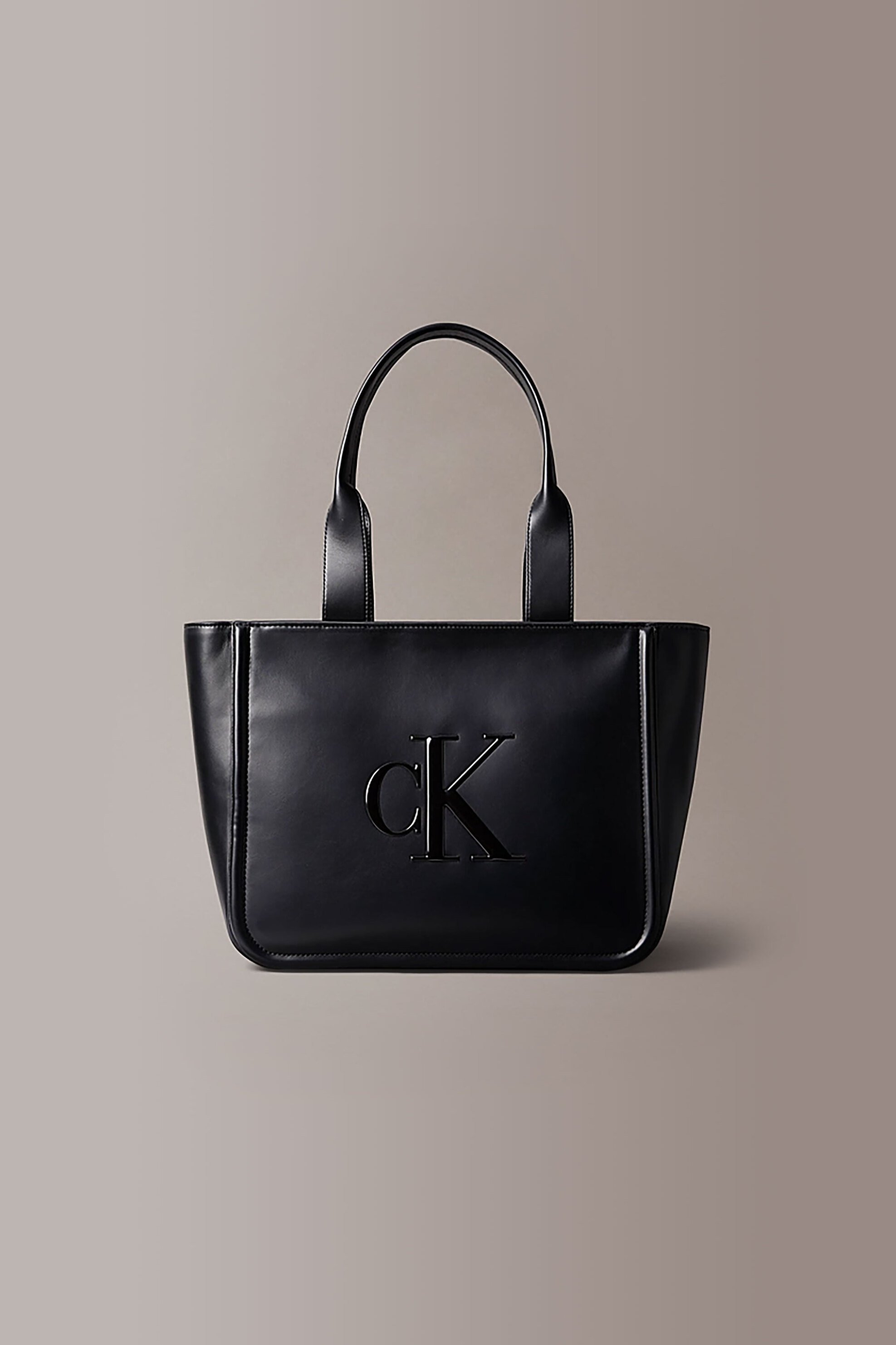 Calvin Klein Jeans γυναικεία τσάντα tote μονόχρωμη με ανάγλυφο λογότυπο - LV04F3218G Μαύρο