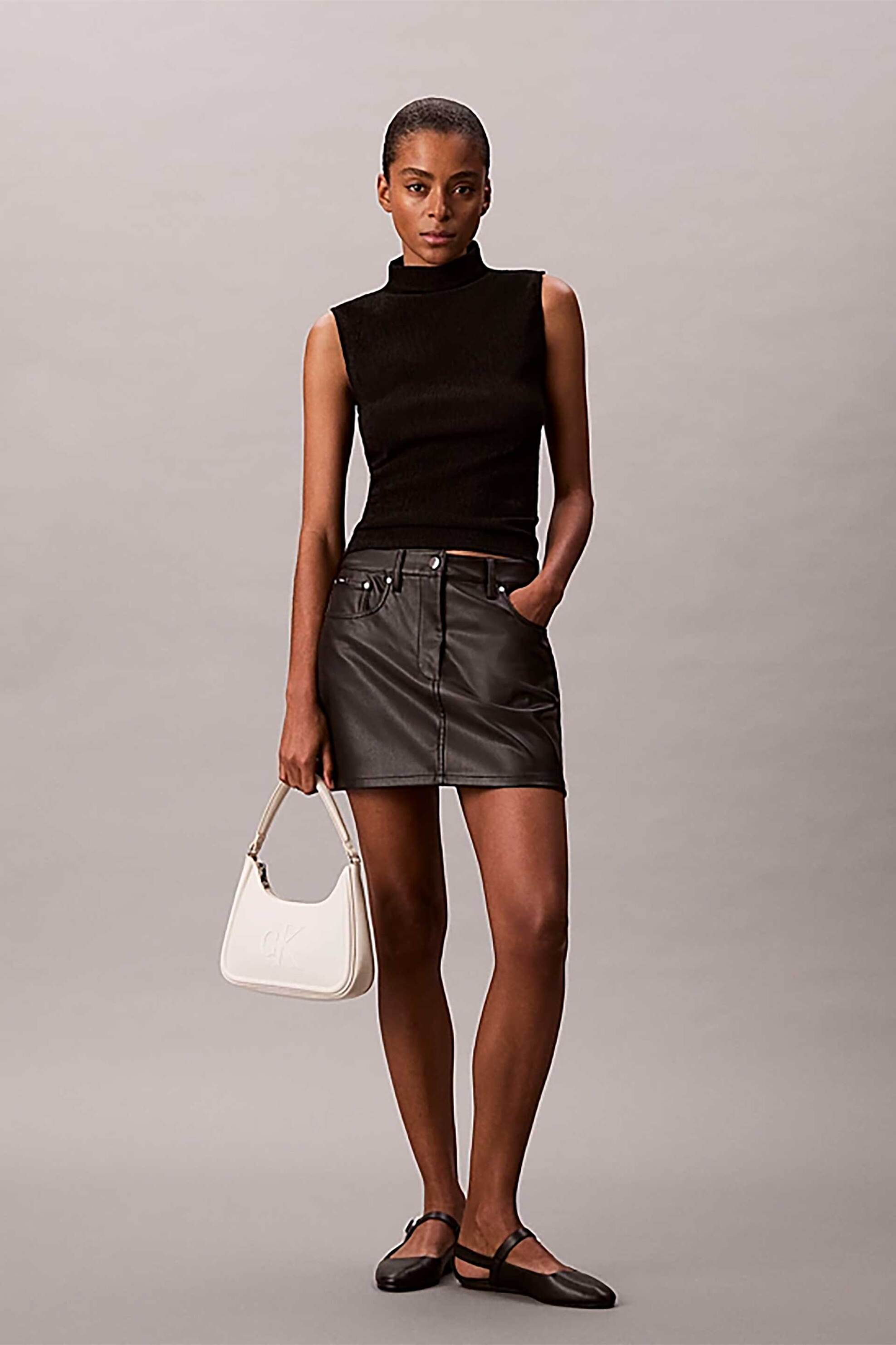 Calvin Klein Jeans Γυναικεία Τσάντα Ώμου με Ανάγλυφο Λογότυπο - Lv04F3230G Λευκό