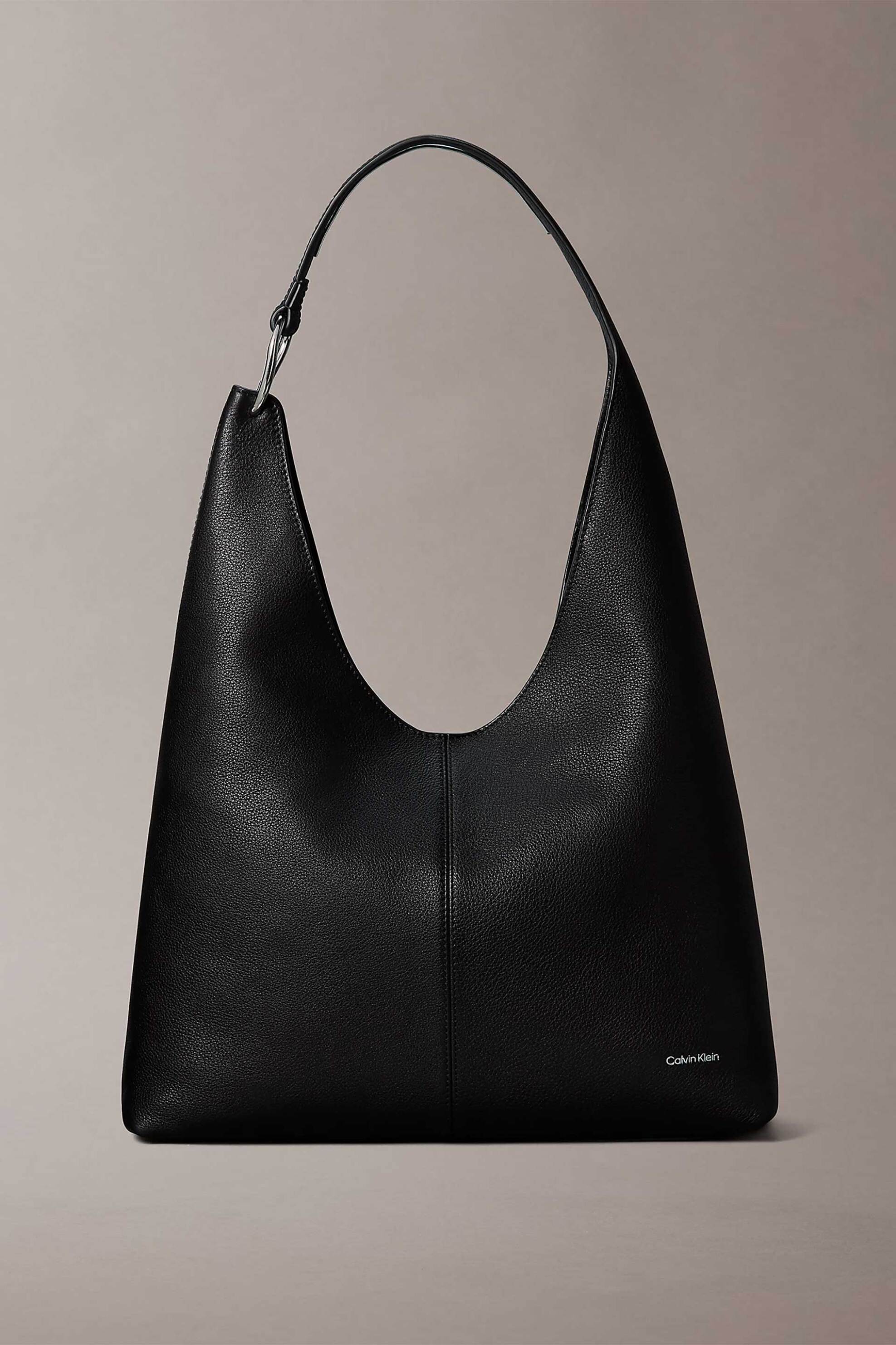 CALVIN KLEIN JEANS Calvin Klein Jeans γυναικεία δερμάτινη τσάντα ώμου με λογότυπο (M) - LV04F3543G Μαύρο