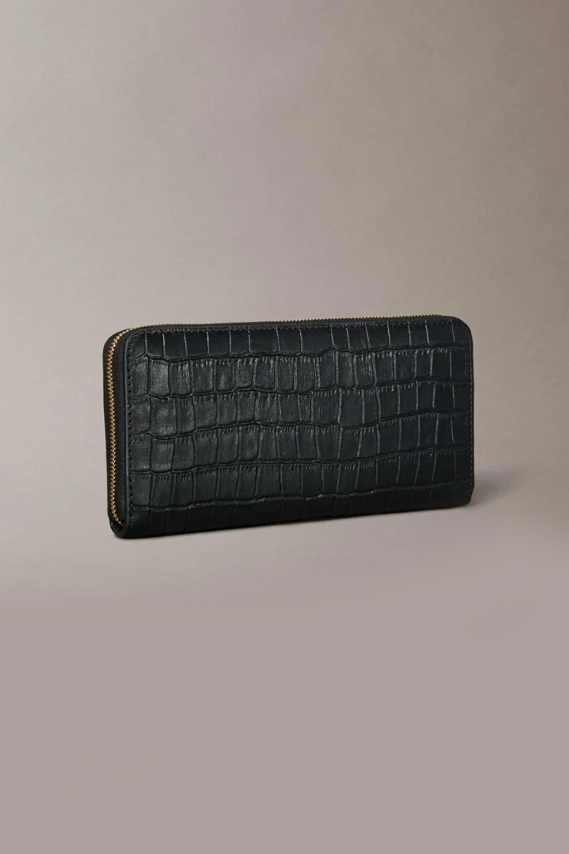 Calvin Klein Jeans γυναικείο δερμάτινο πορτοφόλι με croco pattern και λογότυπο - LV04F1096G Μαύρο