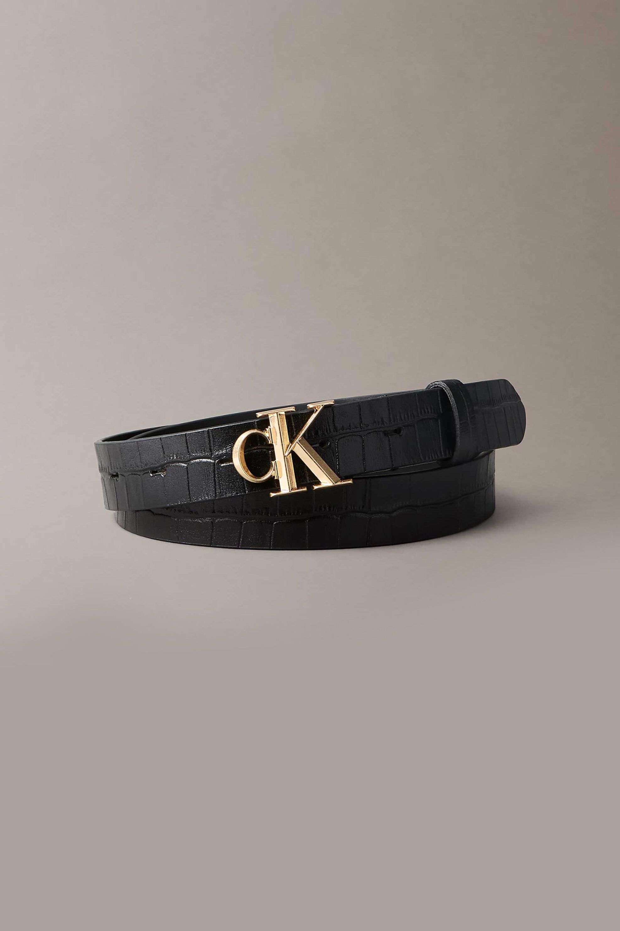 Calvin Klein Jeans γυναικεία δερμάτινη ζώνη με croco pattern και μεταλλικό monogram - LV04F7102G Μαύρο