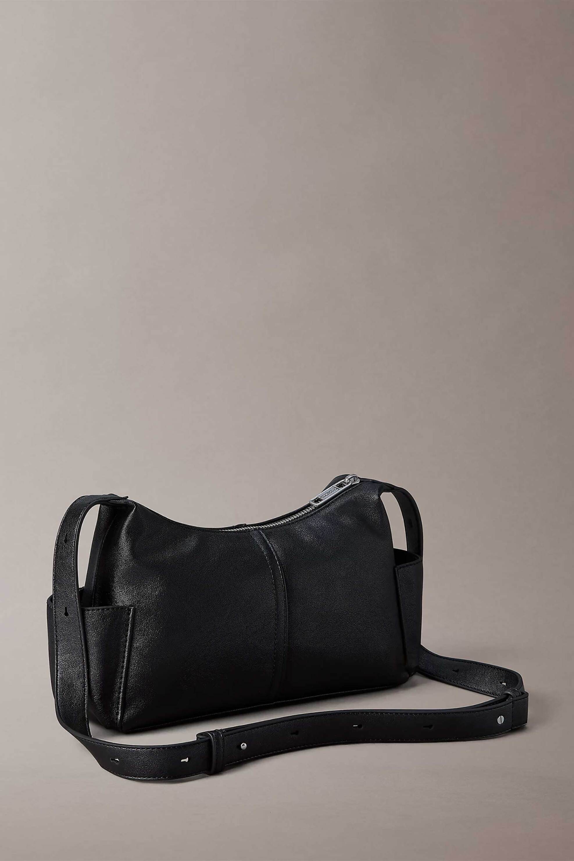Calvin Klein Jeans γυναικεία τσάντα crossbody με monogram - LV04F3687G Μαύρο