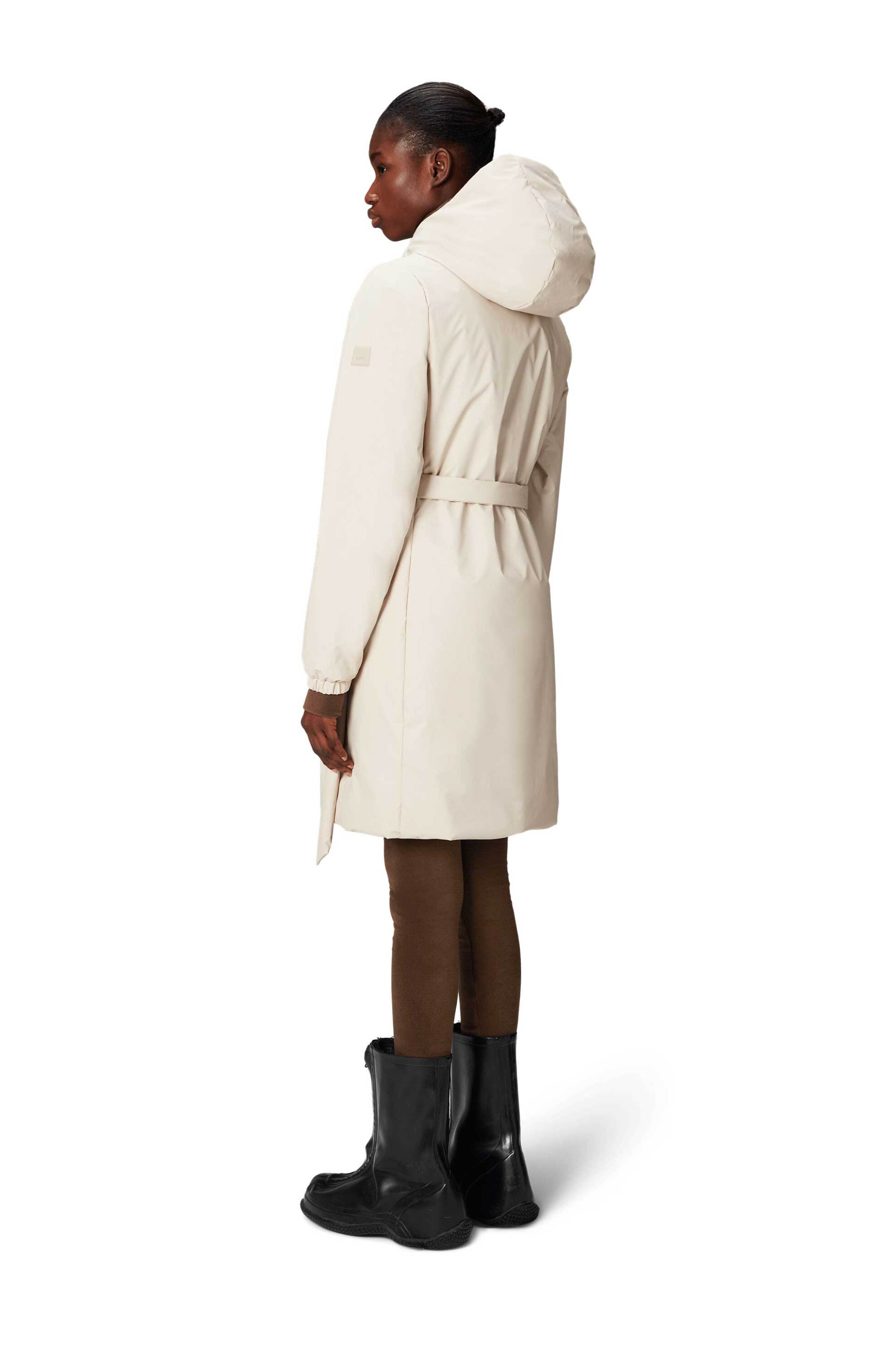 Rains unisex αδιάβροχο μακρύ μπουφάν "Lohja Long Insulated Curve" - RNSAW2415880 Εκρού φωτογραφία