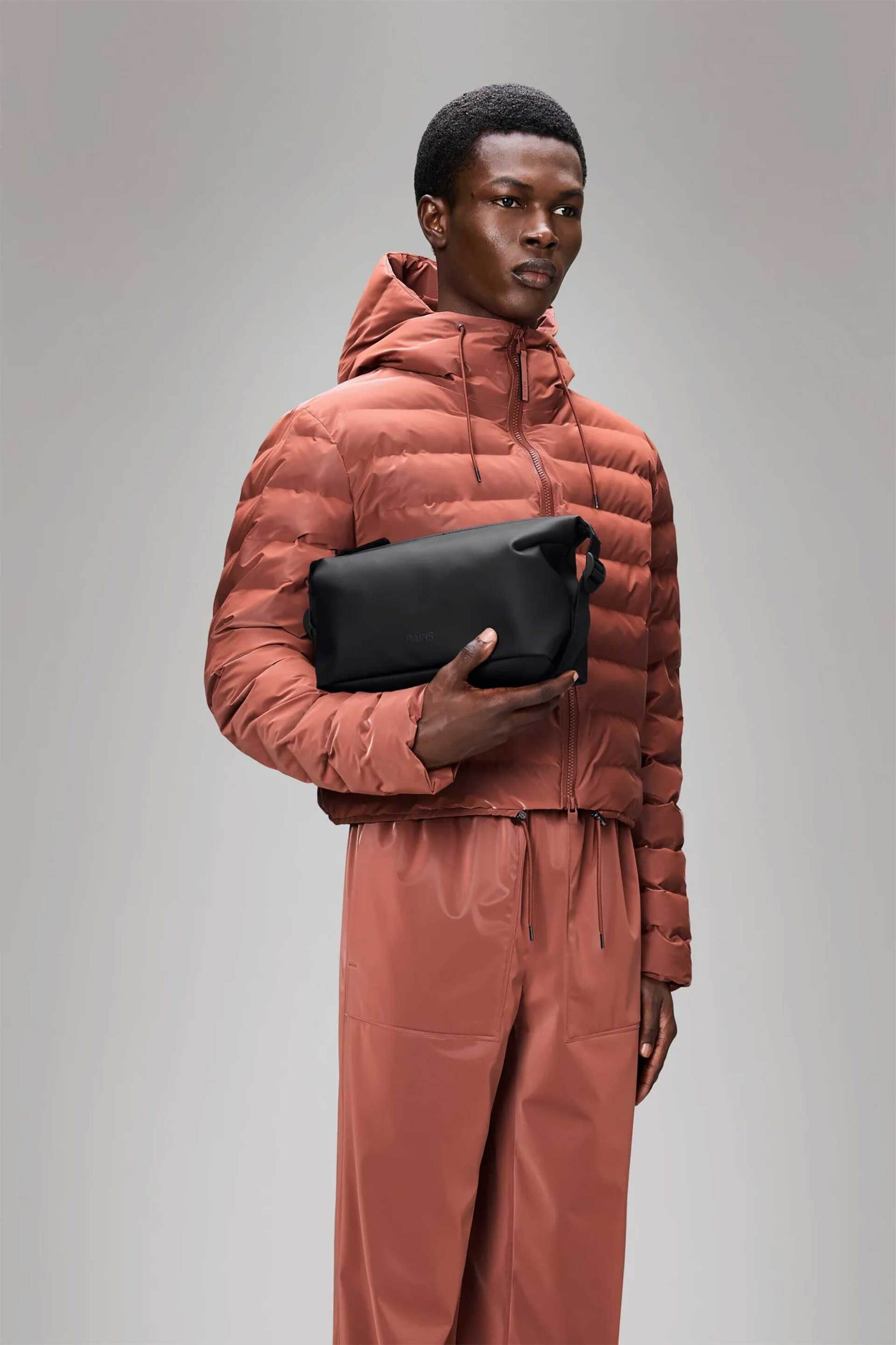 Rains unisex αδιάβροχο νεσεσέρ μονόχρωμο - R141/15630 Μαύρο φωτογραφία