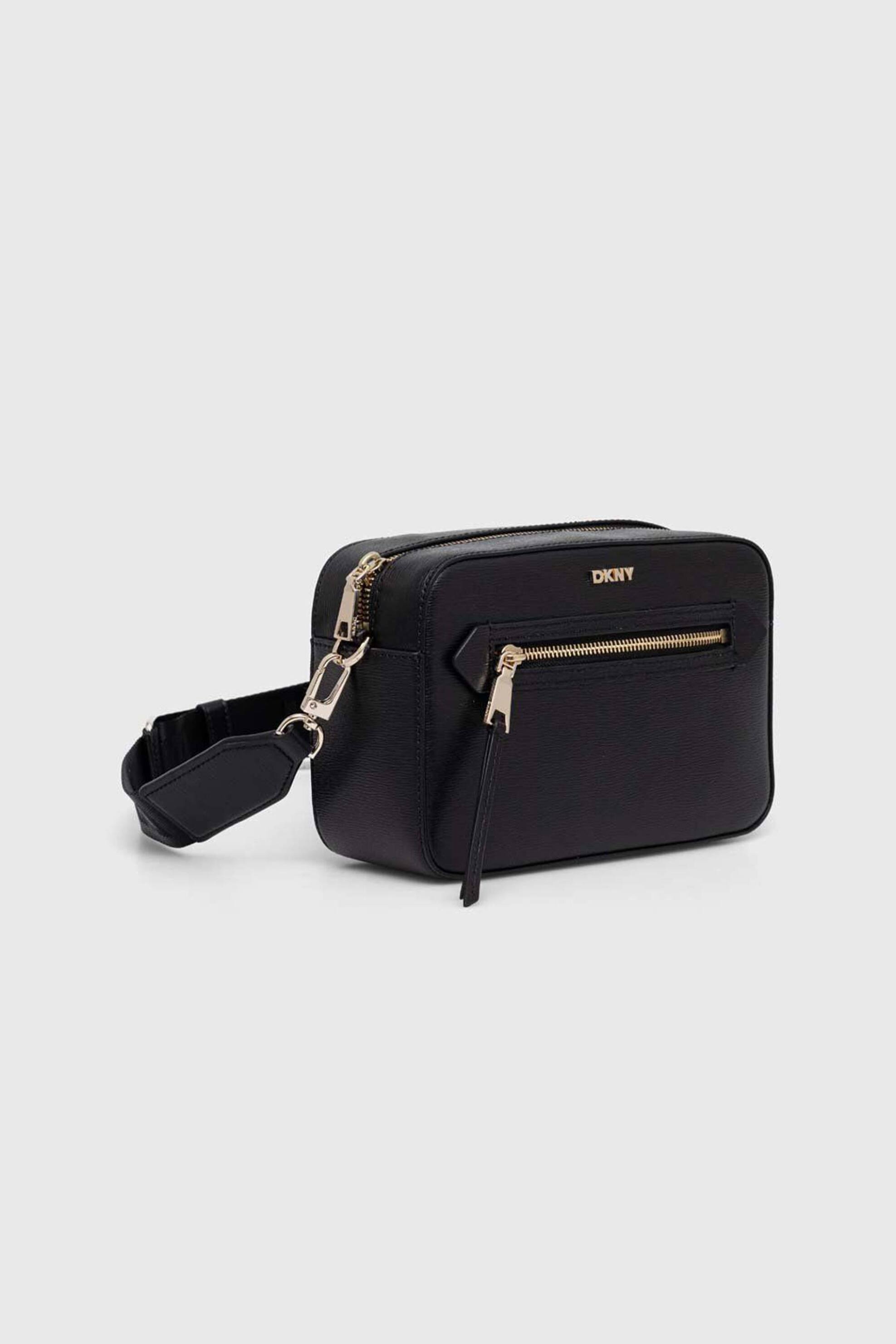 DKNY γυναικεία δερμάτινη τσάντα crossbody με μεταλλικό λογότυπο "Bryant" - R42E3E22 Μαύρο φωτογραφία