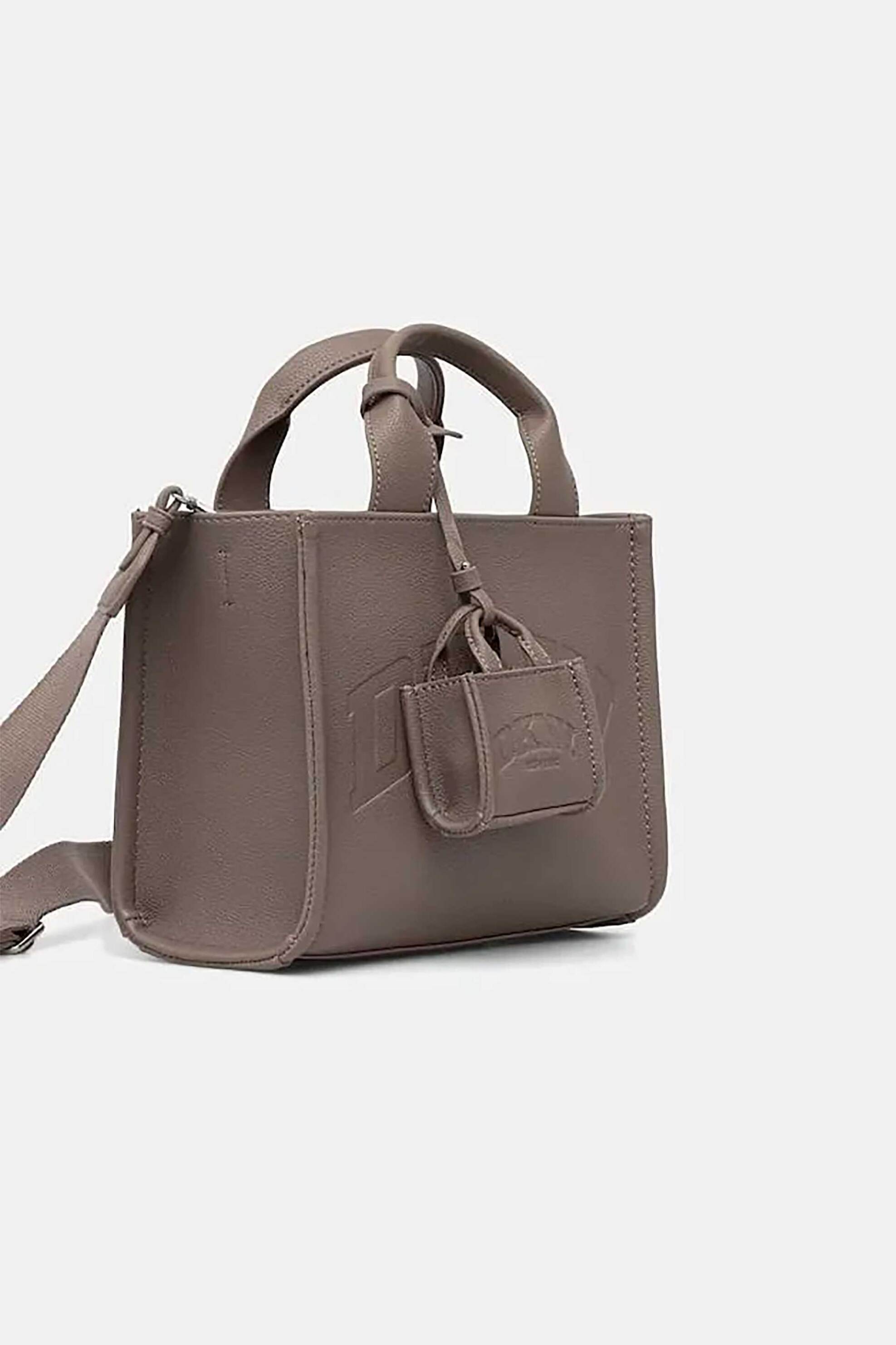 DKNY γυναικεία τσάντα χειρός με ανάγλυφο λογότυπο 