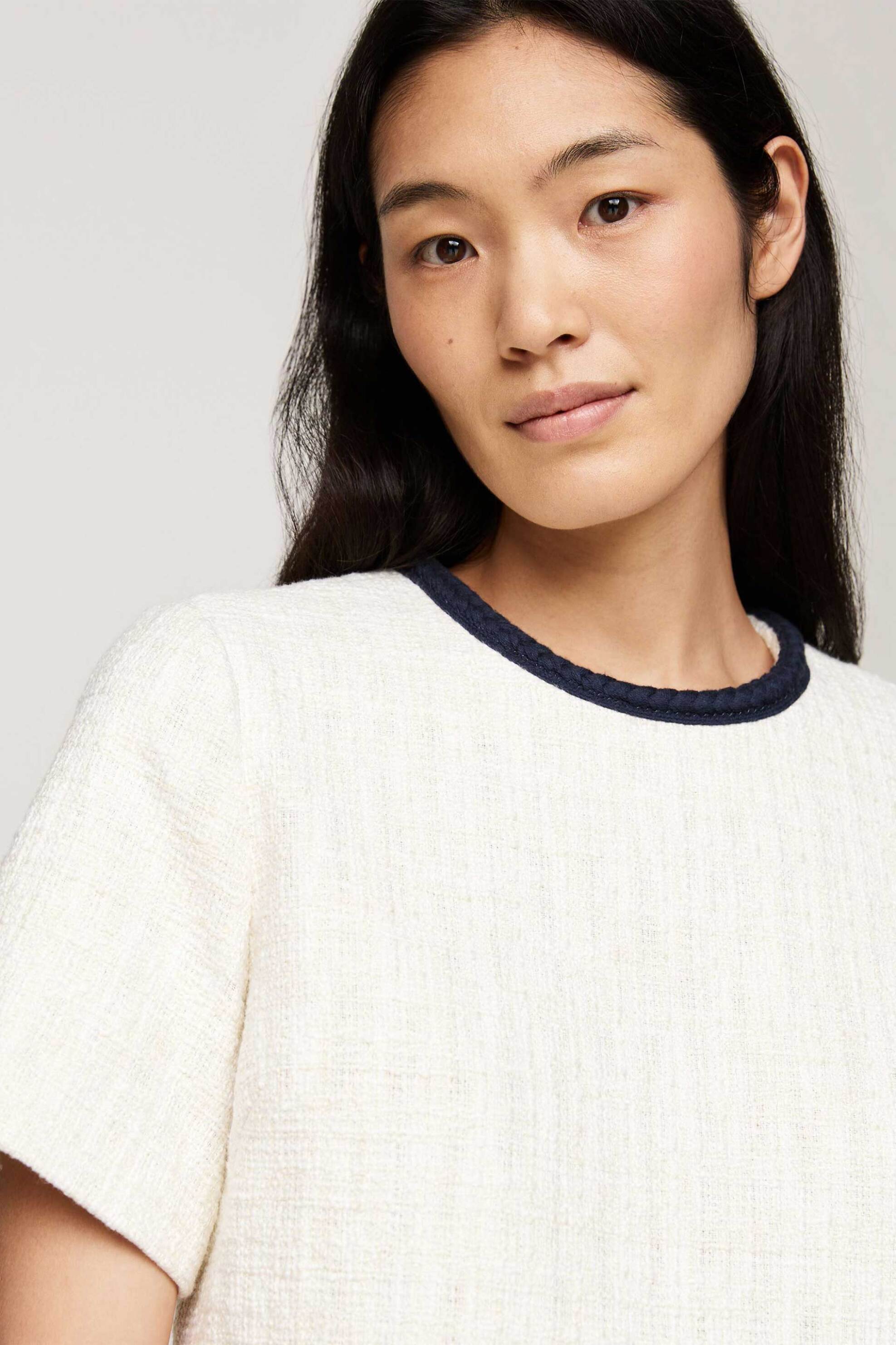 Tommy Hilfiger γυναικείο mini φόρεμα tweed με τσέπες Straight Fit - WW0WW43560 Εκρού φωτογραφία