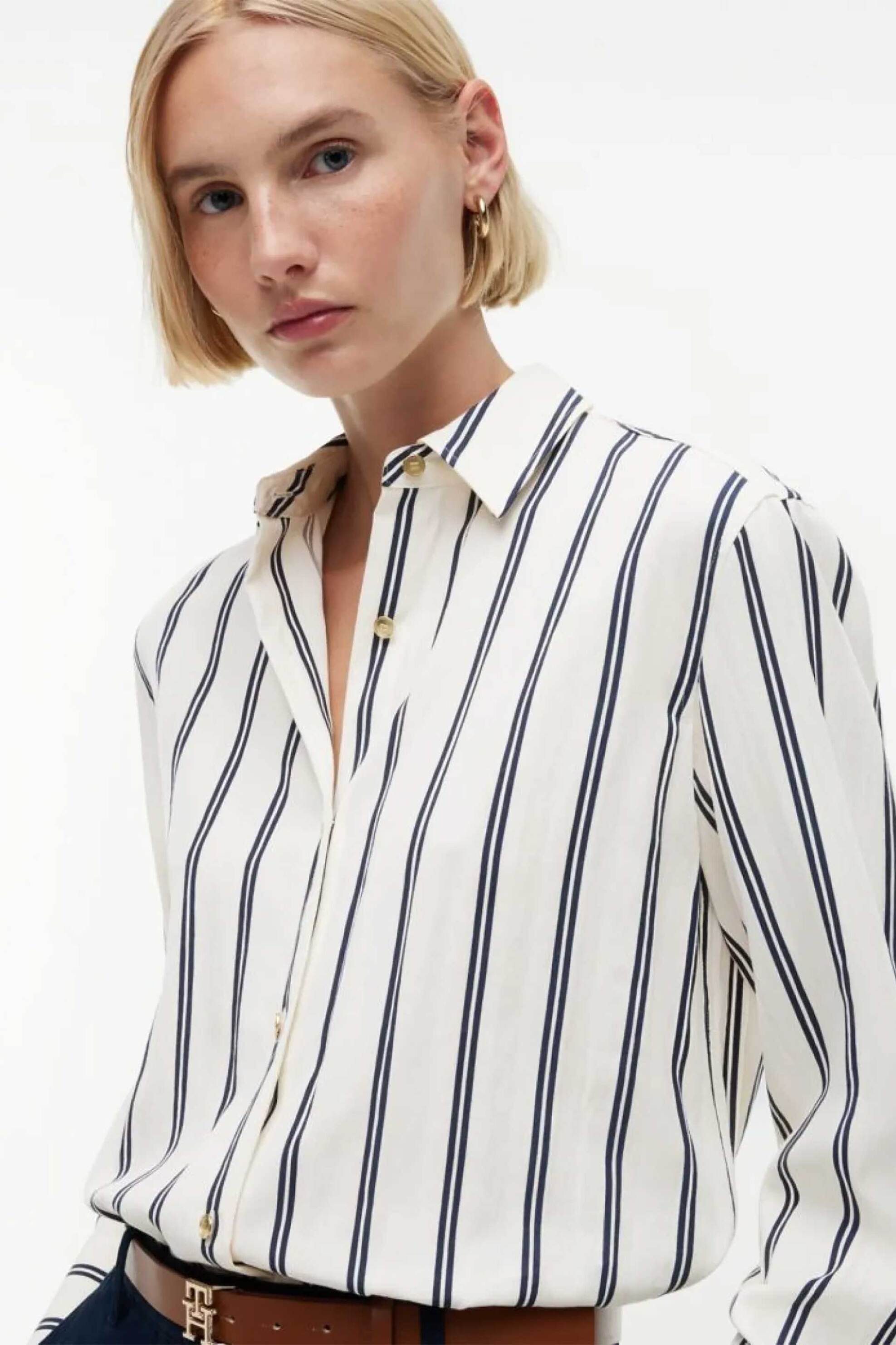 Tommy Hilfiger γυναικείο πουκάμισο ριγέ με λογότυπο Relaxed Fit - WW0WW49909 Μπλε Σκούρο