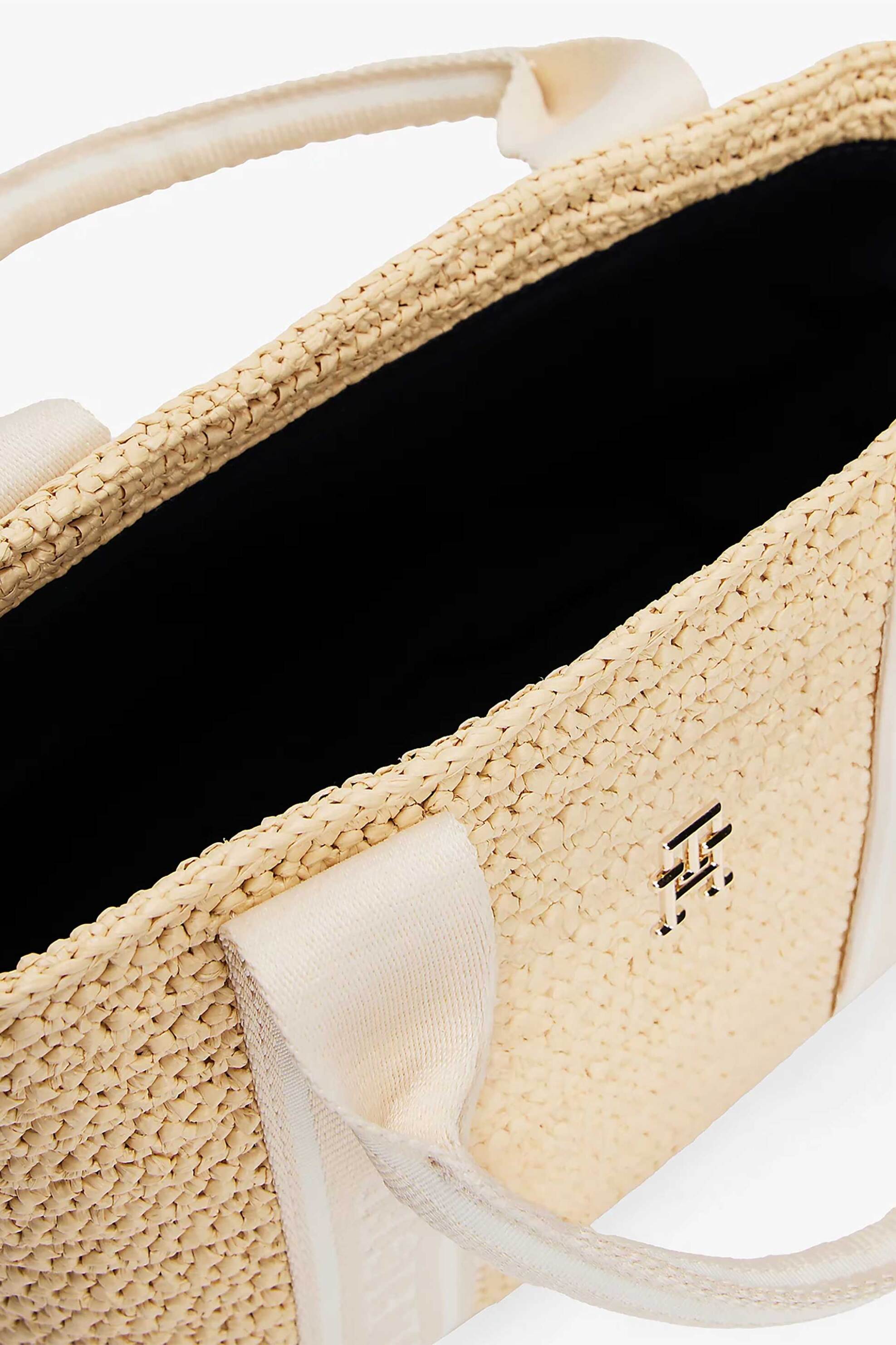 TOMMY HILFIGER Tommy Hilfiger γυναικεία ψάθινη τσάντα mini tote με μεταλλικό monogram "Spring Logo" - AW0AW17199 Μπεζ - 4