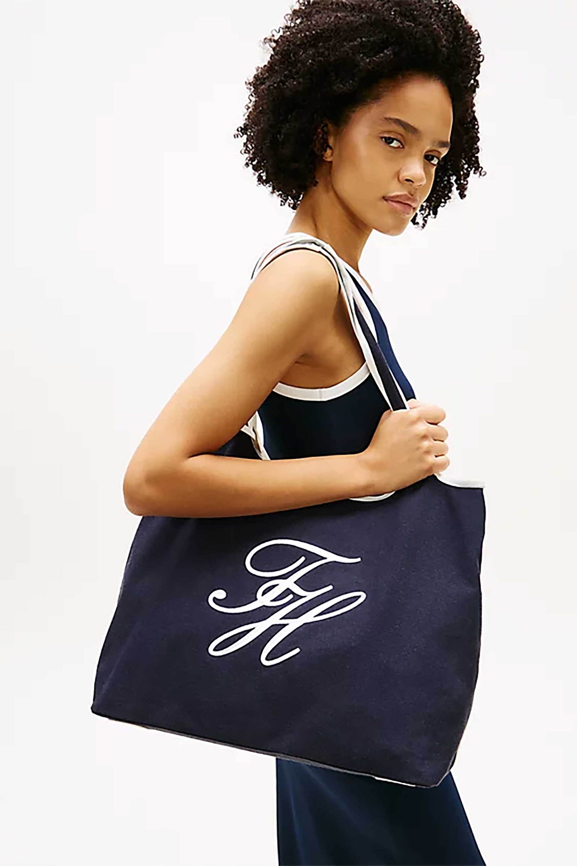 Tommy Hilfiger Γυναικεία Τσάντα Tote Παραλίας με Ανάγλυφο Monogram Th Summer - Aw0Aw18398 Μπεζ
