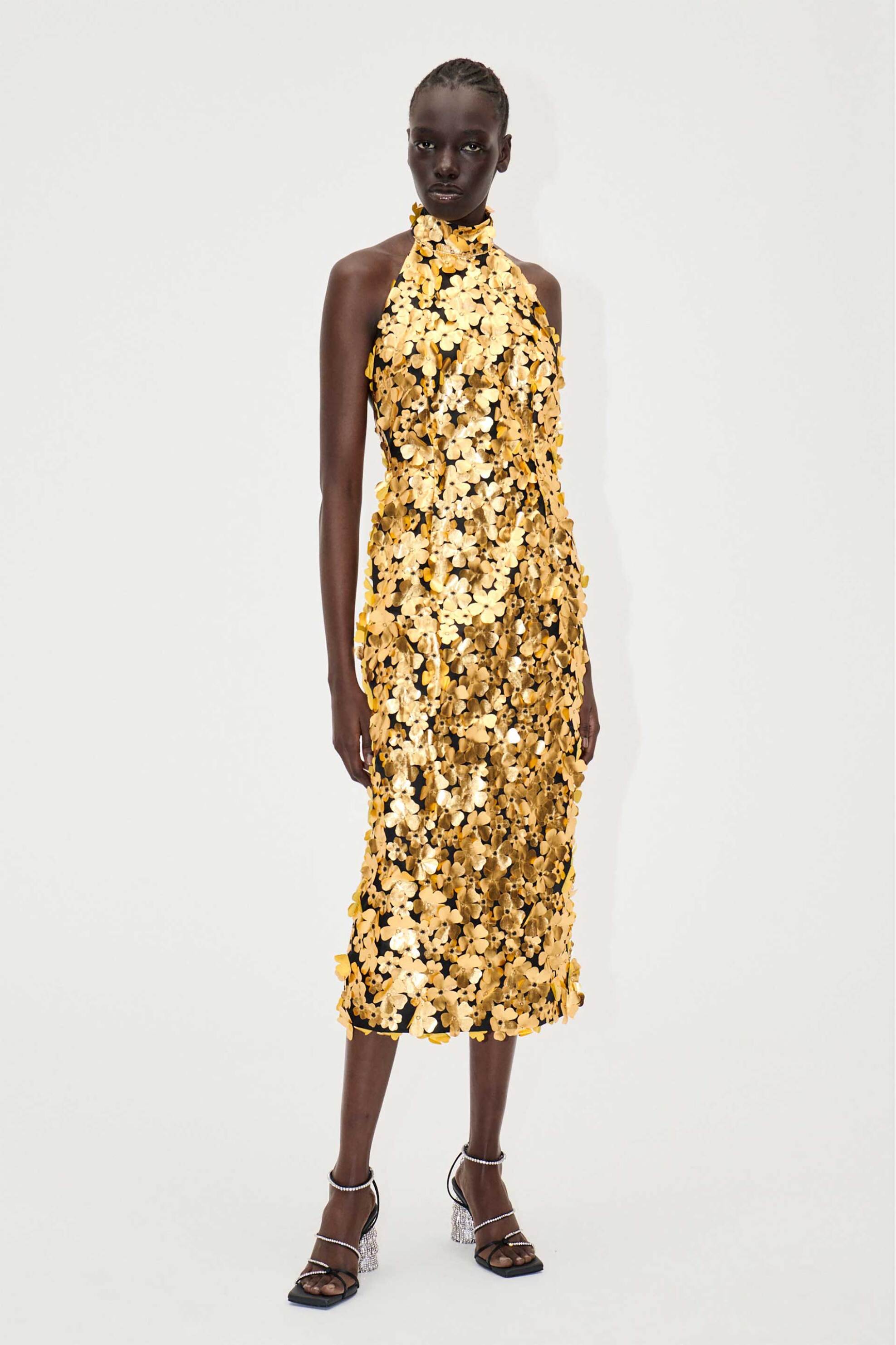 Γυναικεία Ρούχα & Αξεσουάρ > Γυναικεία Ρούχα > Γυναικεία Φορέματα > Γυναικεία Φορέματα Midi Stine Goya γυναικείο midi φόρεμα με 3D διακοσμητικά λουλούδια "Mollie" - SG5499 Χρυσό