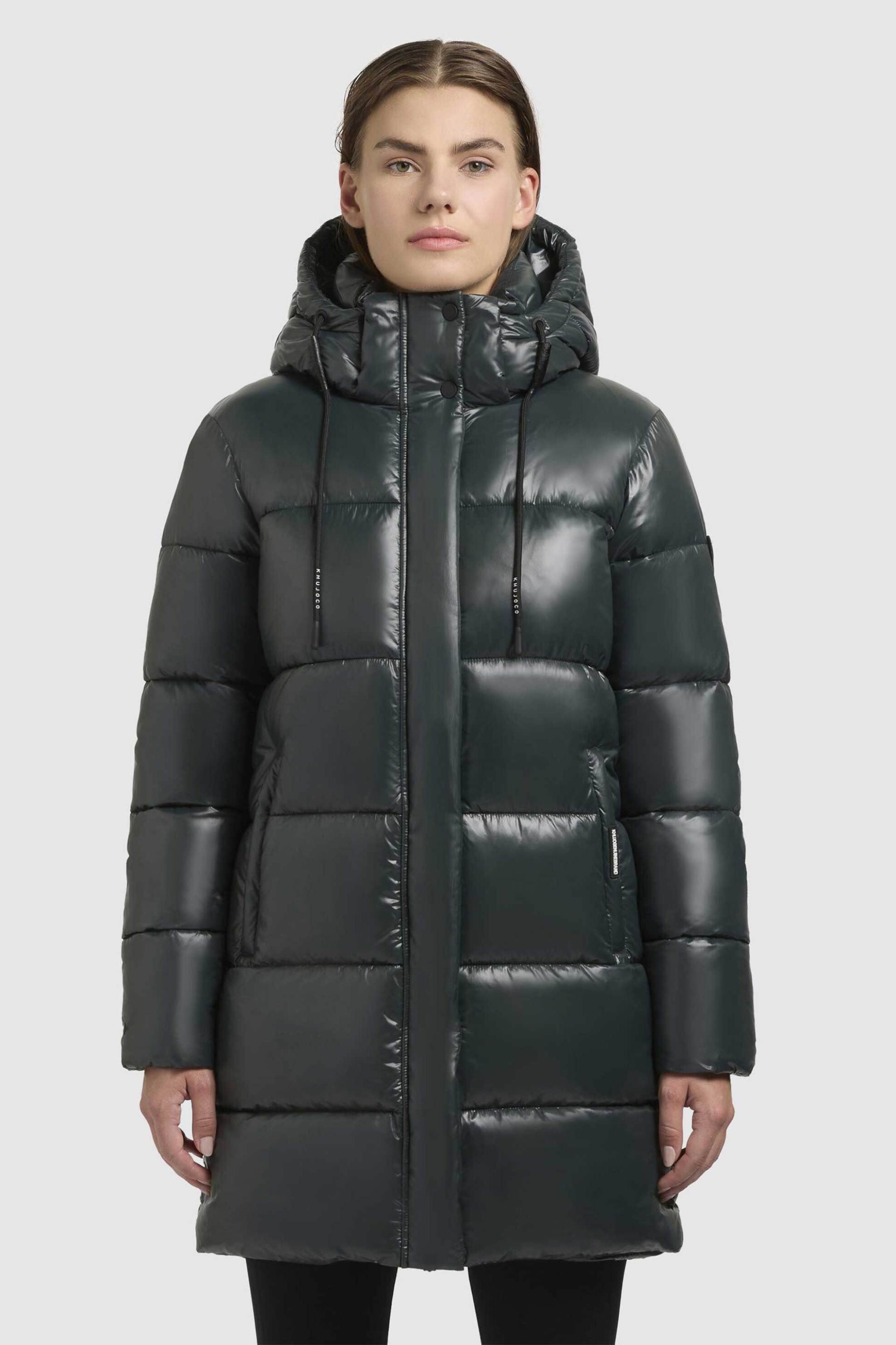 Khujo γυναικείο μπουφάν καπιτονέ με αποσπώμενη κουκούλα και λογότυπο "Jadet2" - 1175CO243 Κυπαρισσί φωτογραφία