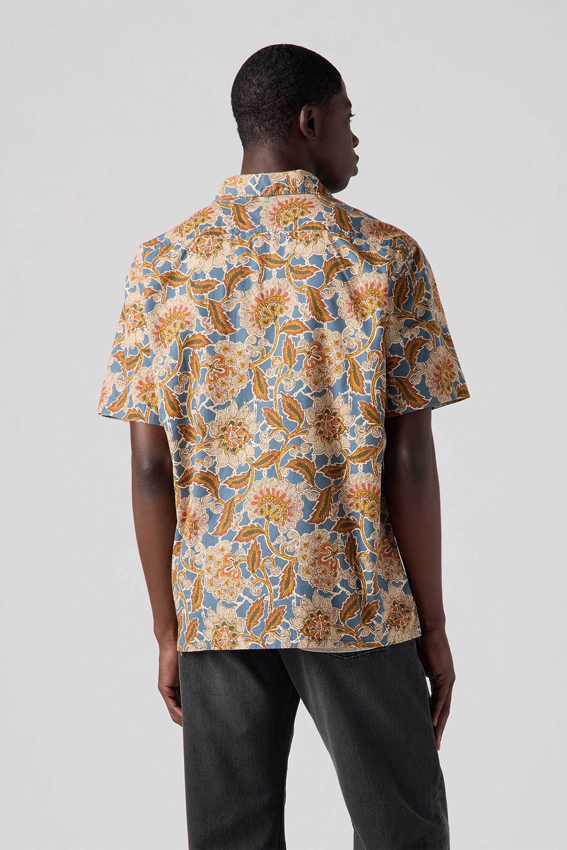 Levi&Apos S Ανδρικό Πουκάμισο Κοντομάνικο με All-Over Print Standard Fit Sunset Camp - 726250117 Καφέ Ανοιχτό