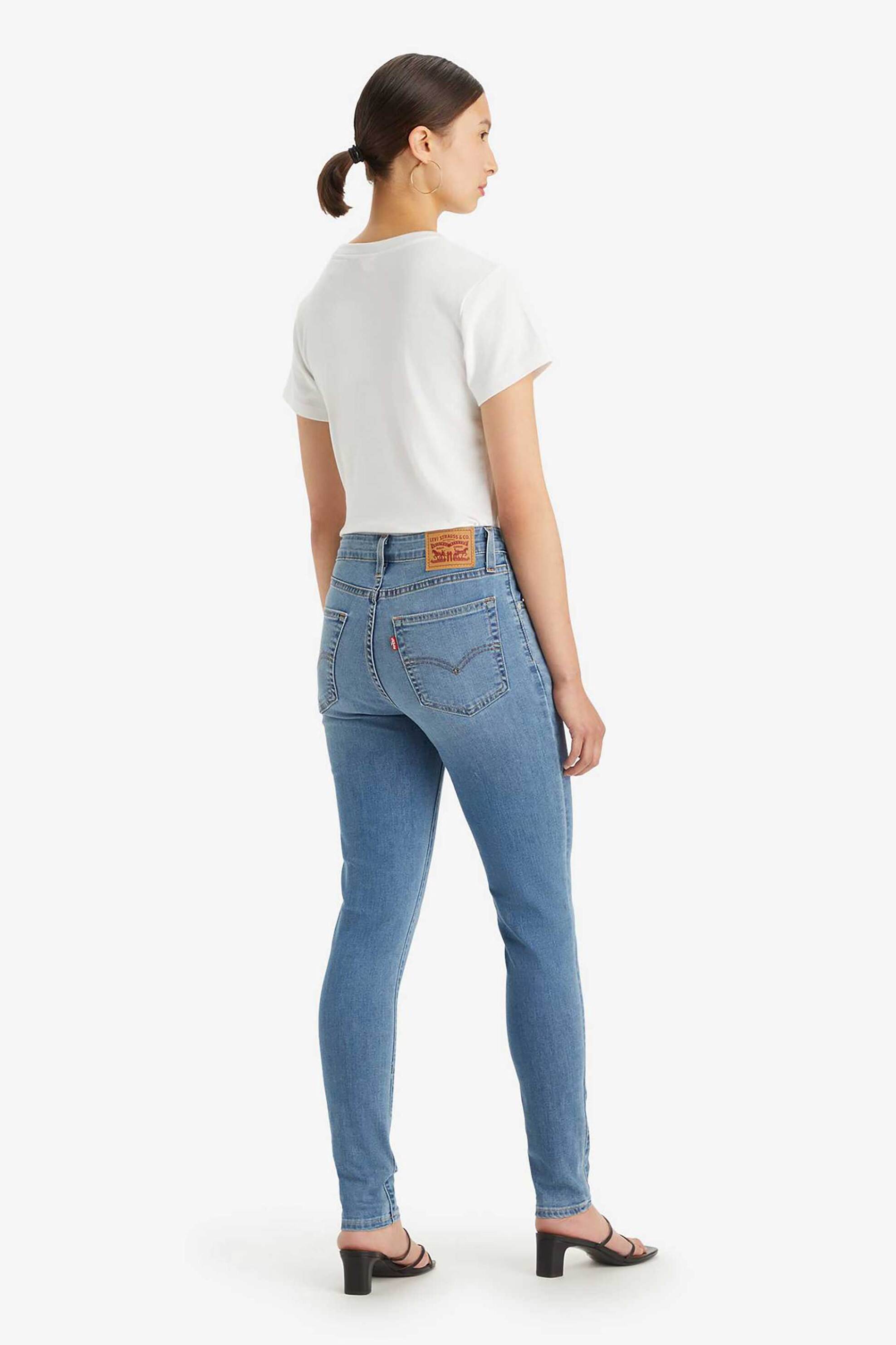 LEVI'S Levi's® γυναικείο τζιν παντελόνι μονόχρωμο πεντάτσεπο ψηλόμεσο με logo patch και label "721™" - 188820697 Denim Blue Ανοιχτό - 3