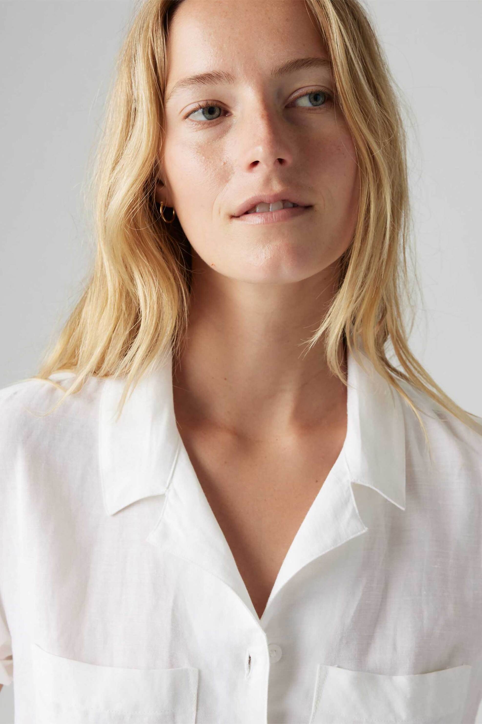 Levi's® γυναικείο πουκάμισο κοντομάνικο με τσέπες Relaxed Fit 