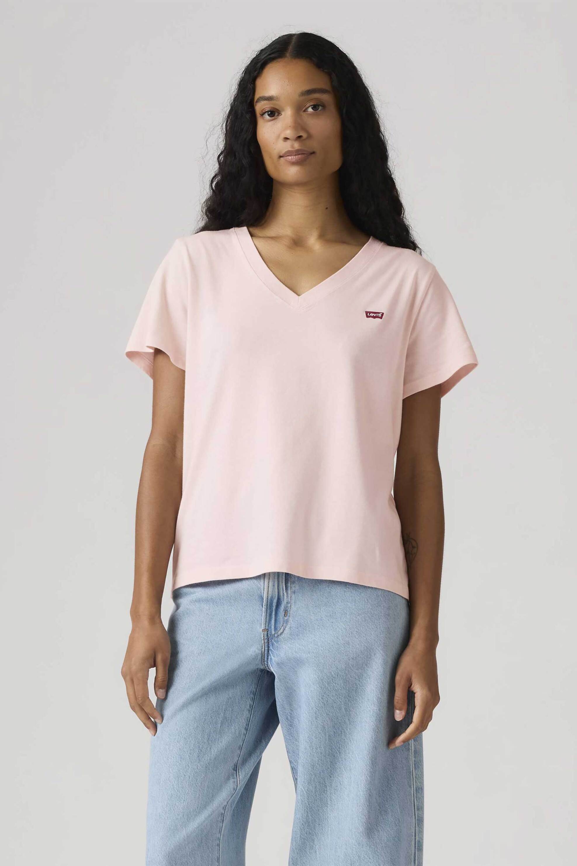 Levi's® γυναικείο T-shirt με V και λογότυπο Standard Fit "Favorite" - 005J60022 Ροζ