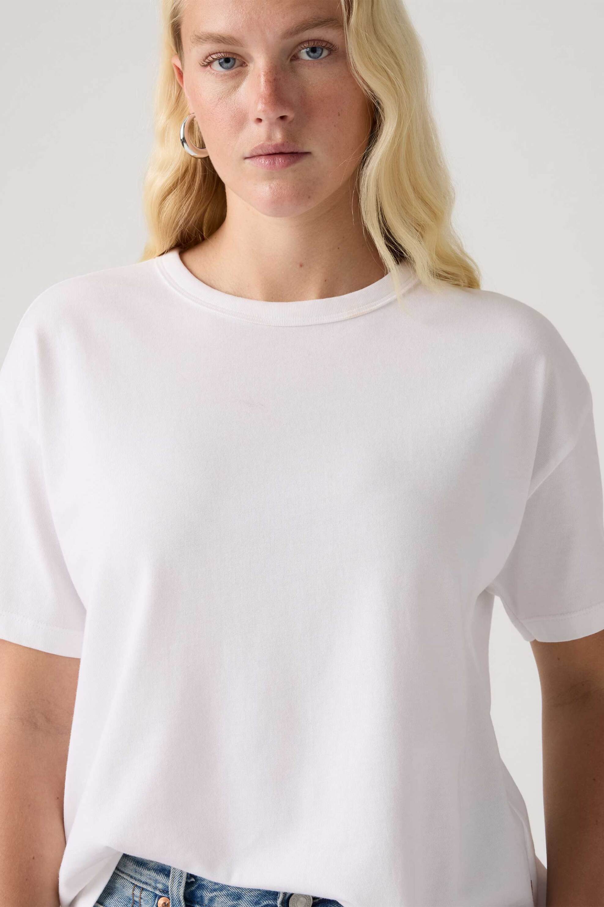 Levi's® γυναικείο T-shirt Relaxed Fit 