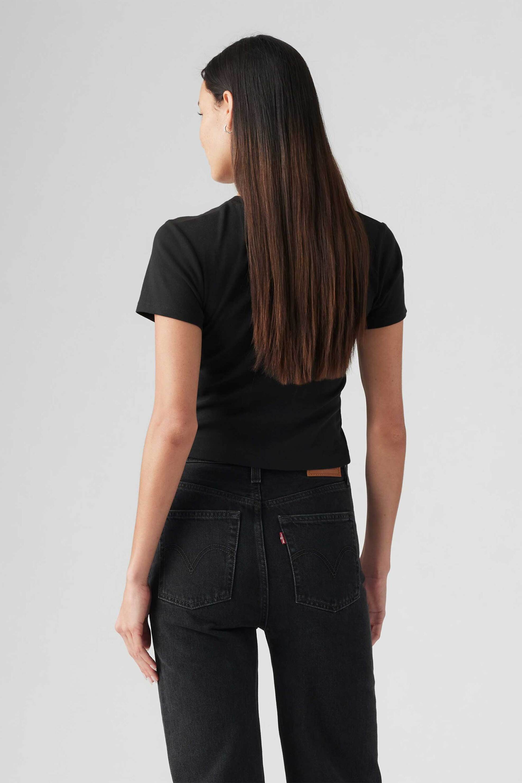 Levi&Apos S Γυναικείο T-Shirt με Λογότυπο Slim Fit Essential Sporty - 0019I0006 Μαύρο