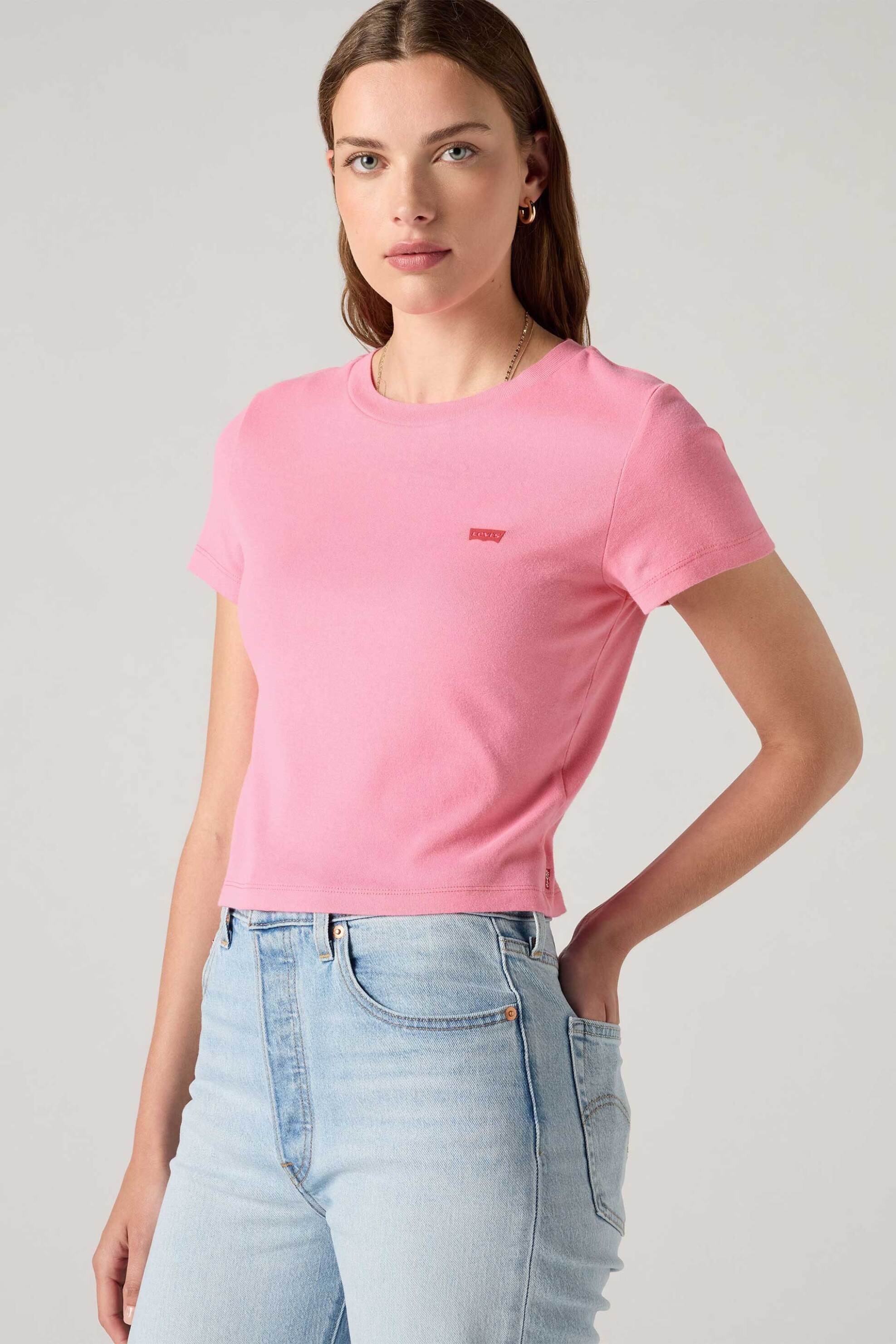 Levi's® γυναικείο T-shirt με λογότυπο Slim Fit 