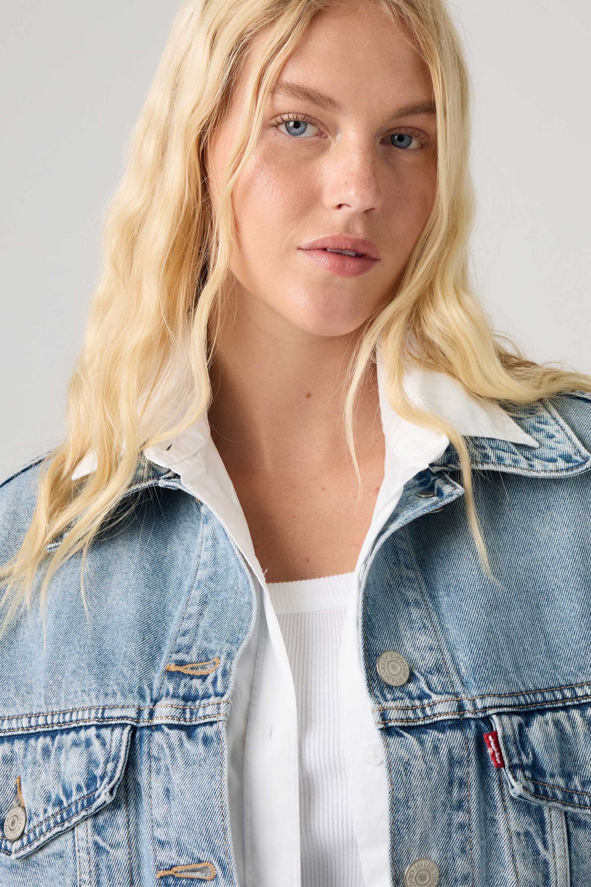 Levi's® γυναικείο denim jacket cropped Relaxed Fit 