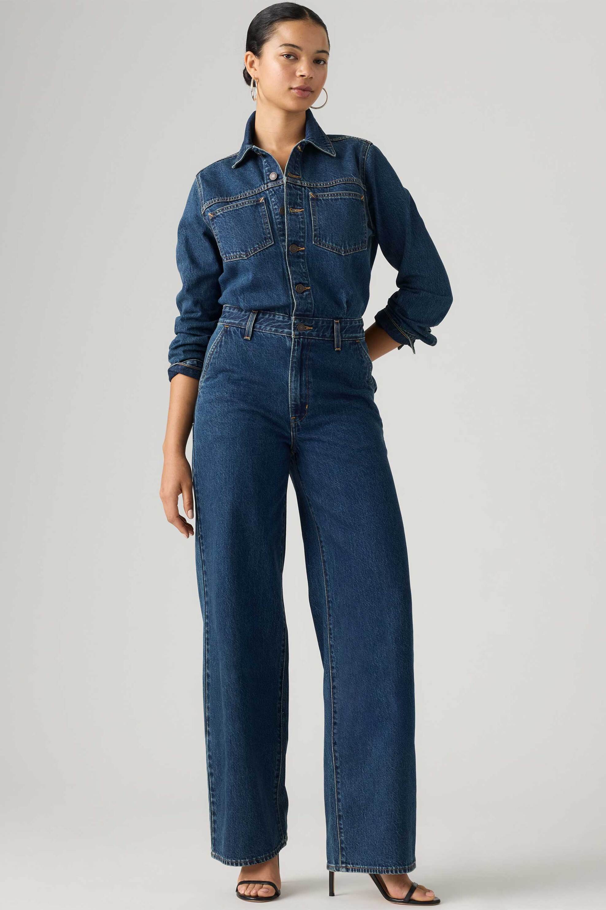 Levi's® γυναικεία denim ολόσωμη φόρμα Standard Fit 