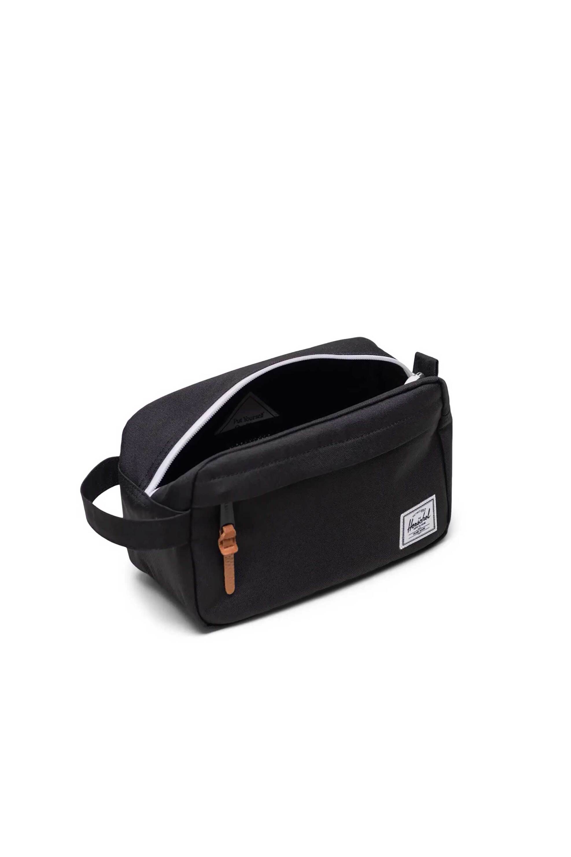 Herschel unisex νεσεσέρ μονόχρωμο με contrast logo patch "Chapter" 5 L - 66UATR00141 Μαύρο φωτογραφία