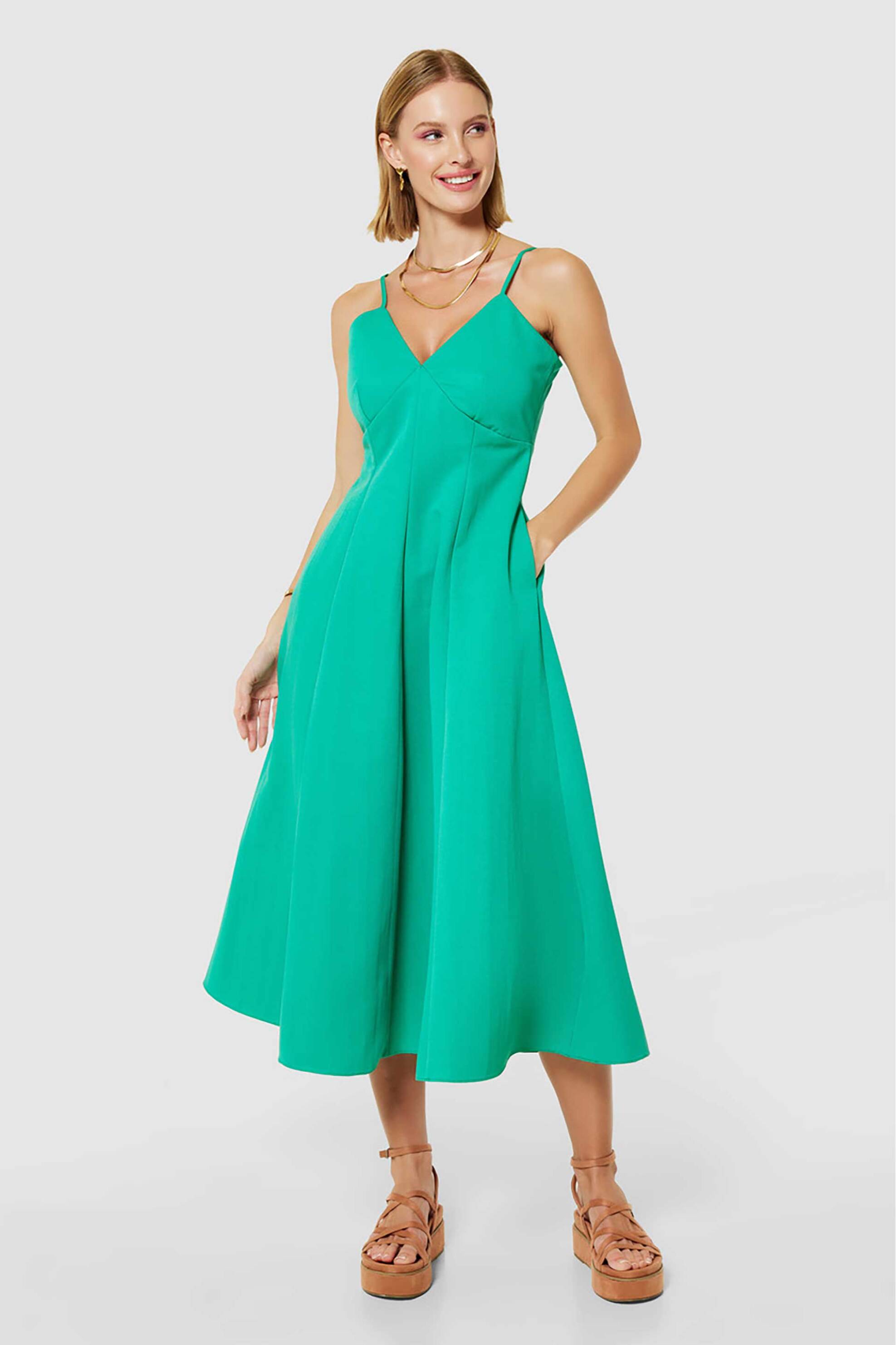 CLOSET LONDON Closet London γυναικείο midi φόρεμα μονόχρωμο με τσέπες μπροστά - D10293 Βεραμάν