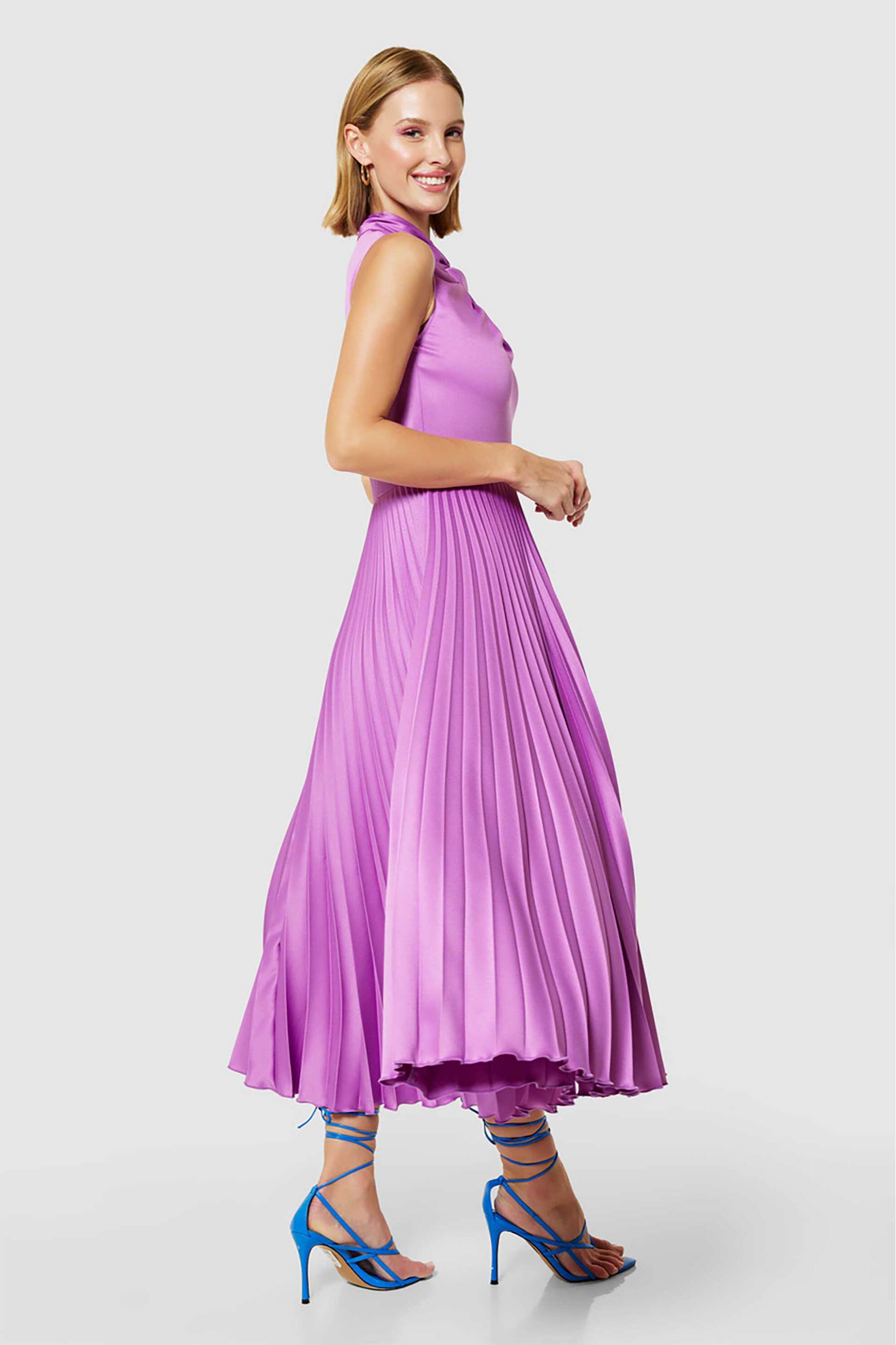 Closet London Γυναικείο Midi Φόρεμα με Σατέν Όψη Και Πλισέ Σχέδιο - D8218 Βιολετί