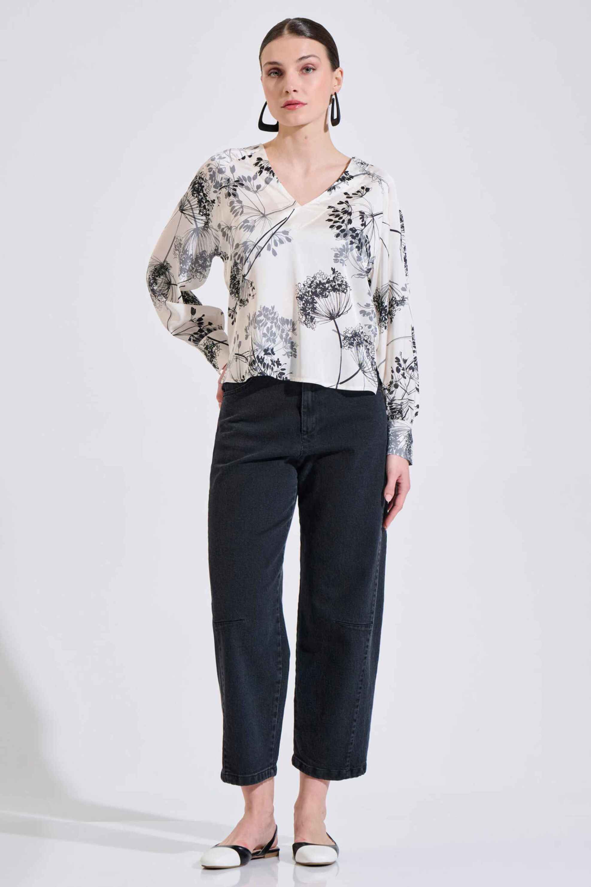 Bill Cost γυναικεία μπλούζα με floral print και V λαιμόκοψη - 10-342470-0 Λευκό