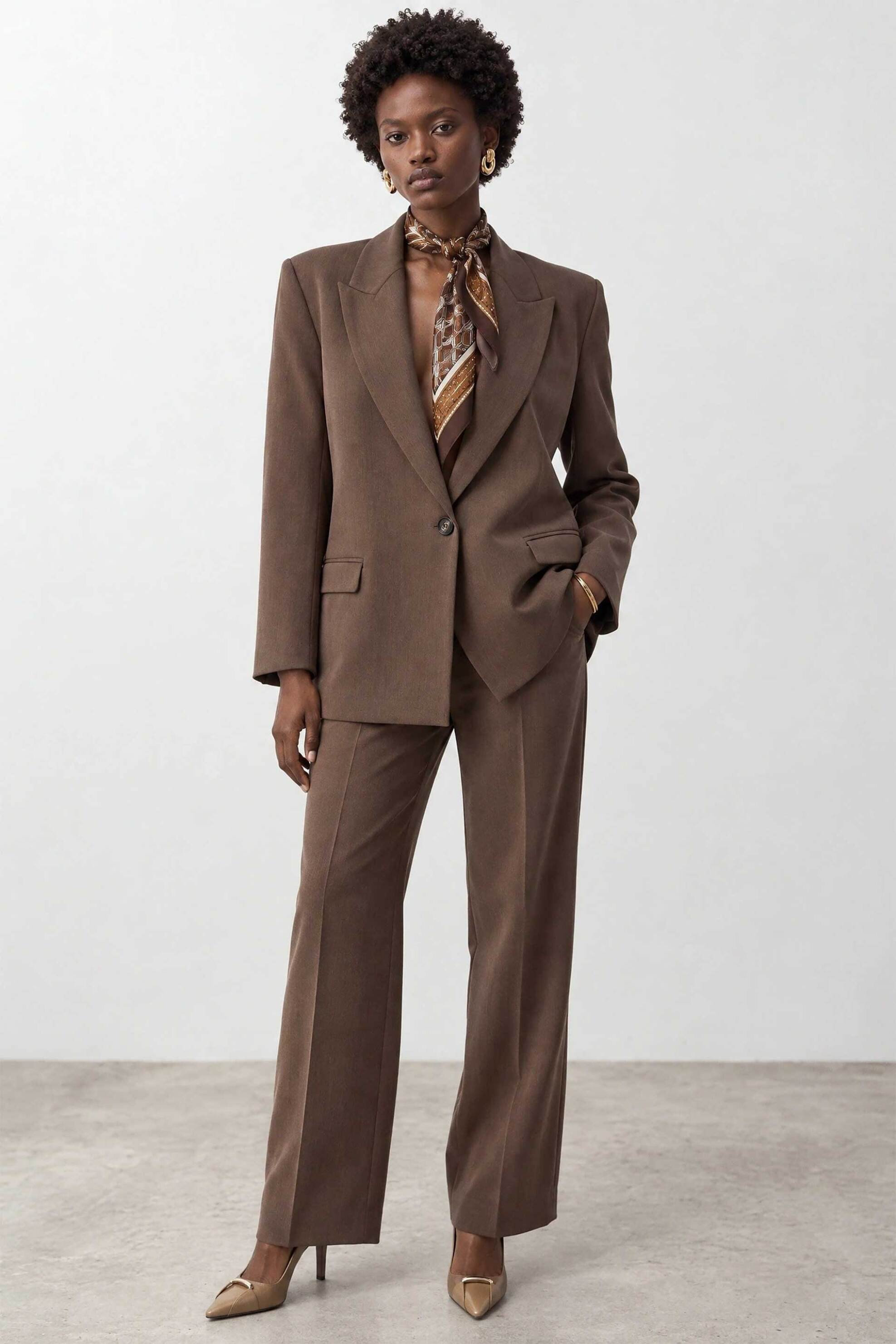 BILL COST Bill Cost γυναικείο σακάκι με βάτες Oversized Fit - 10-410199-0 Καφέ - 2