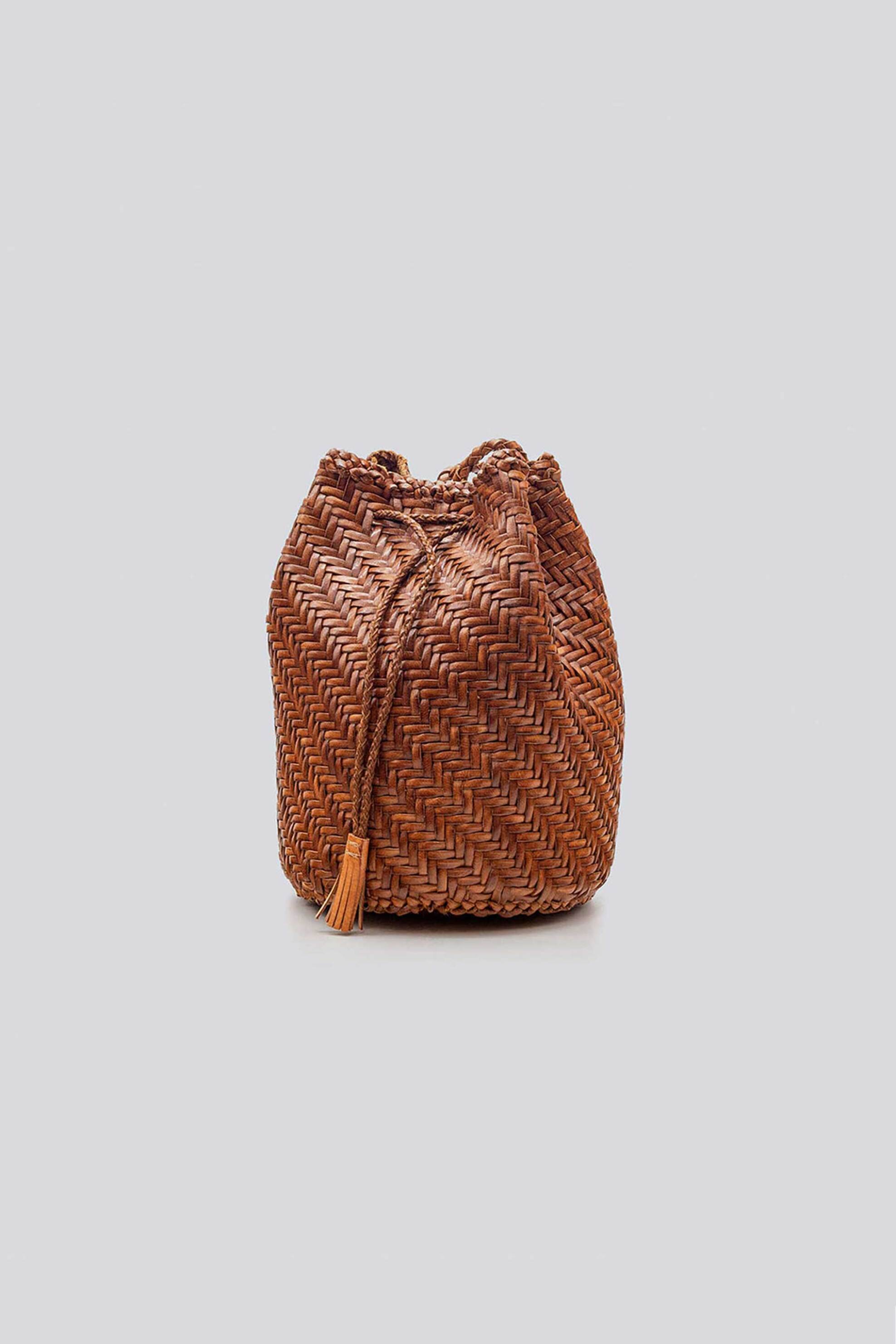 Dragon Diffusion γυναικεία τσάντα bucket "Pompom Double Jump" - 8838 Ταμπά φωτογραφία