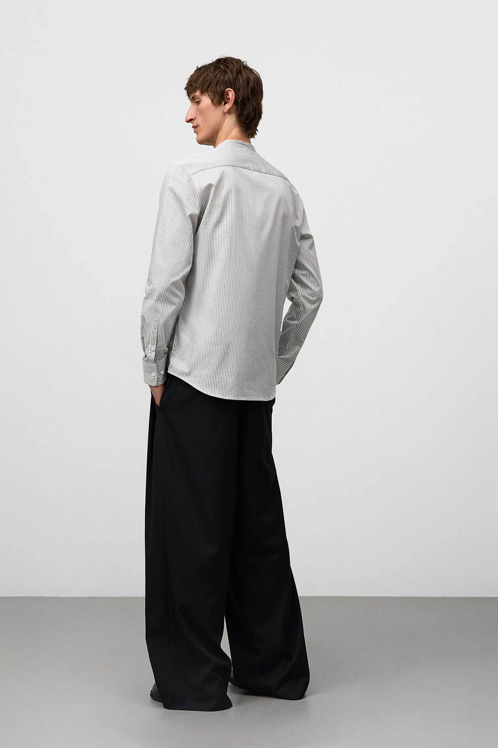 Adolfo Domínguez ανδρικό πουκάμισο με ριγέ σχέδιο και μάο γιακά Regular Fit - 120231280 Πράσινο φωτογραφία