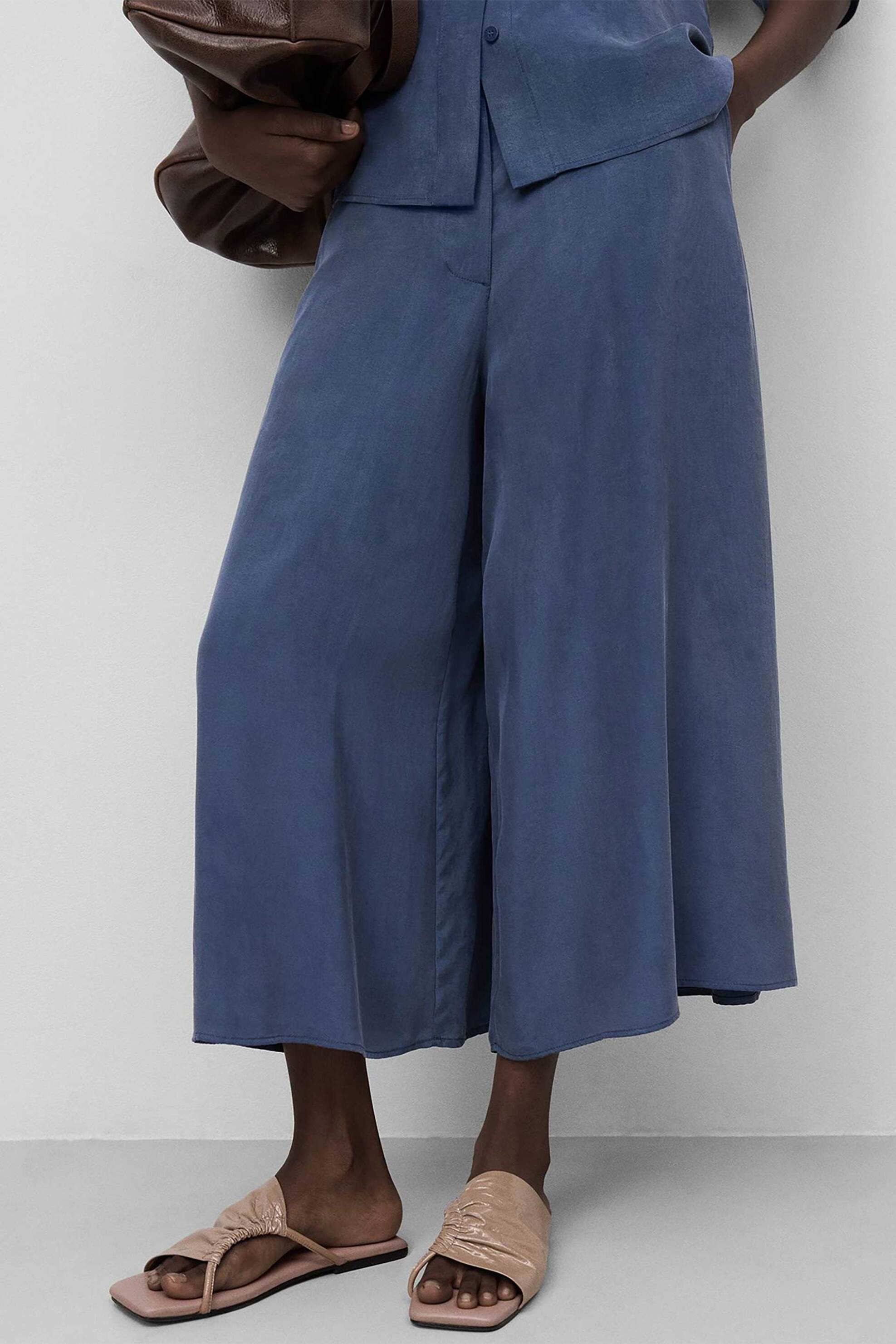 Adolfo Domínguez γυναικείο παντελόνι μονόχρωμο cropped Oversized - 268372147 Πετρόλ φωτογραφία