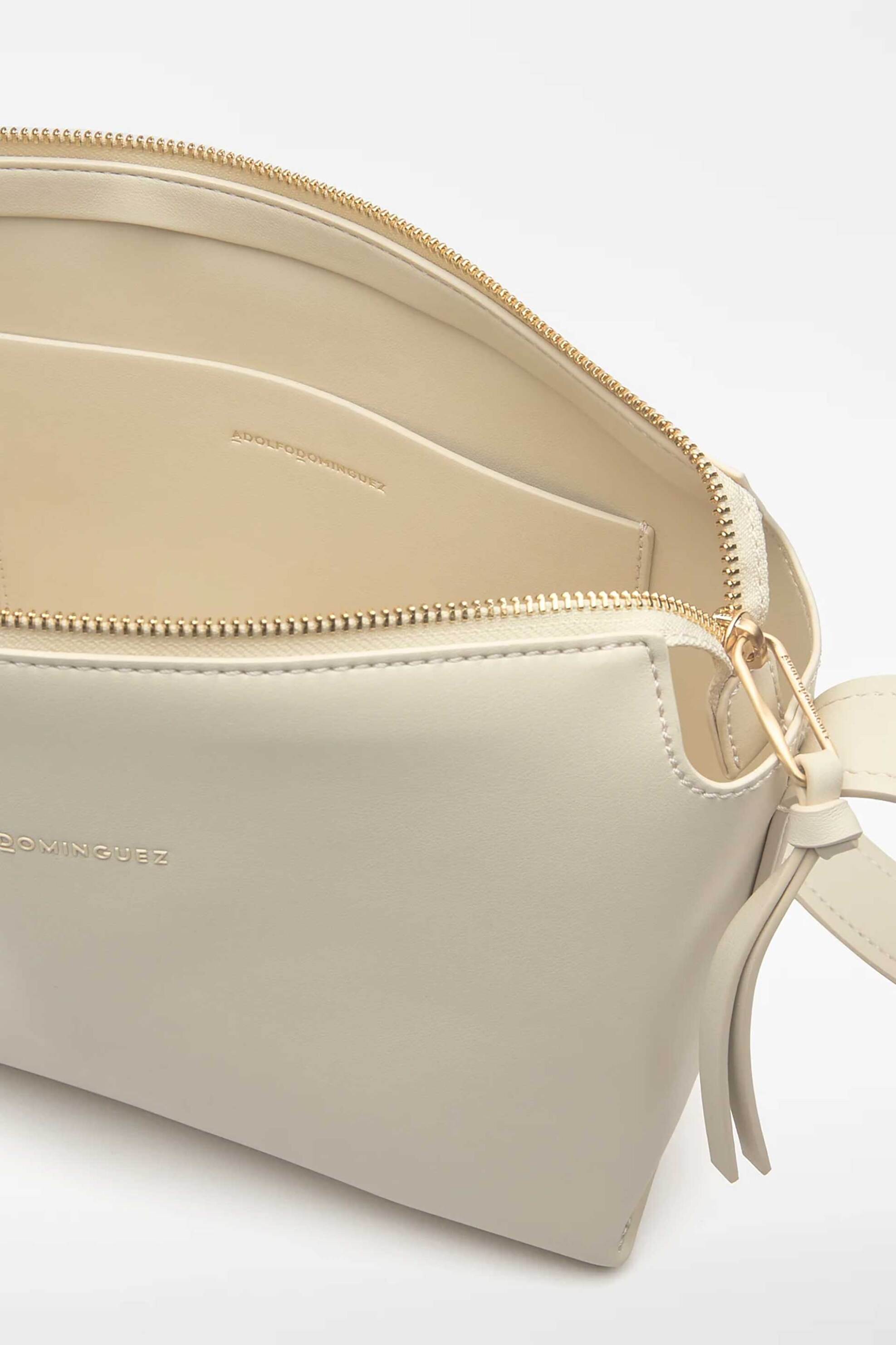 Adolfo Domínguez γυναικεία τσάντα crossbody μονόχρωμη "Mica" - 212051040 Εκρού φωτογραφία