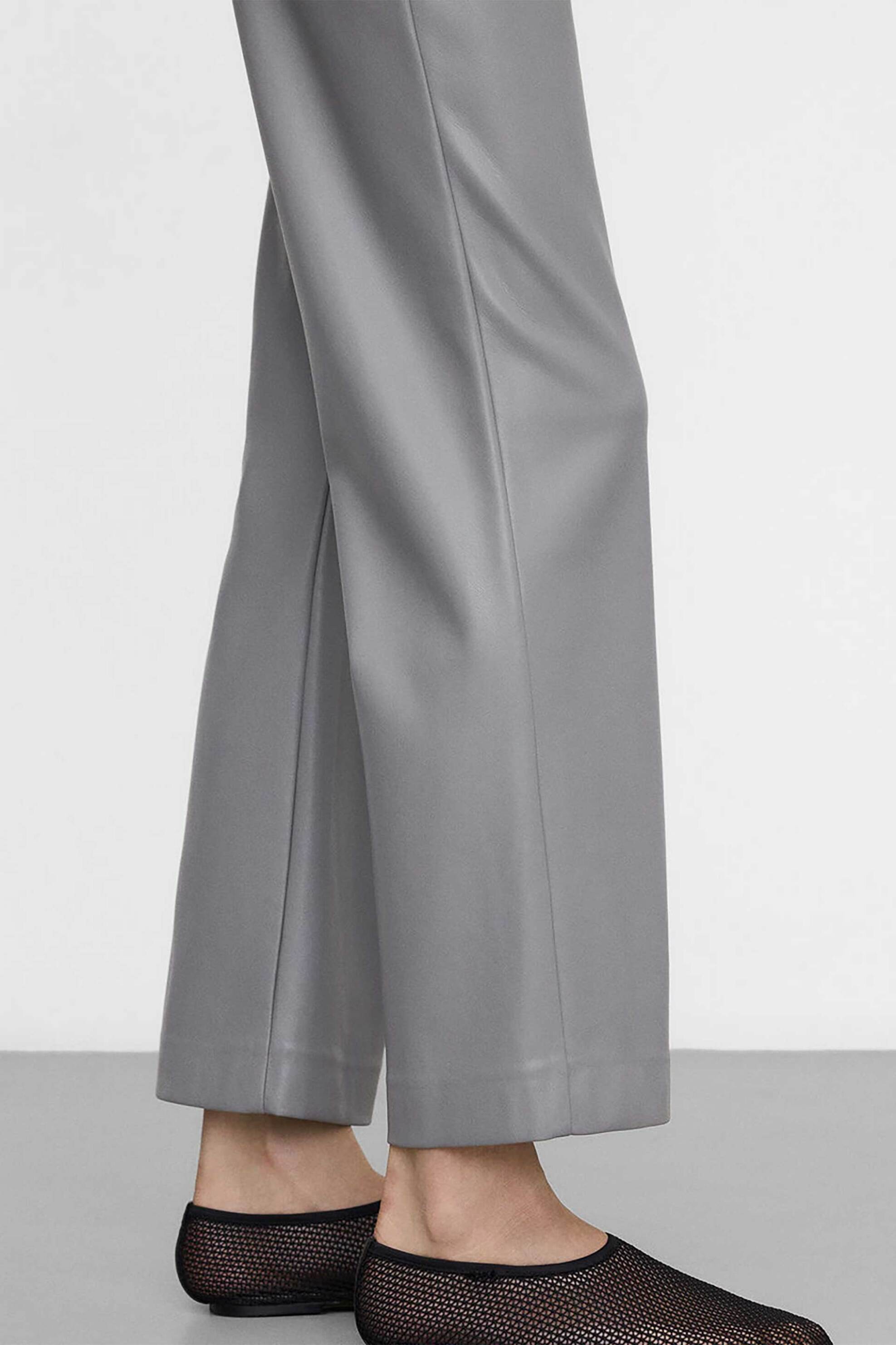 ADOLFO DOMINGUEZ Adolfo Domínguez γυναικείο παντελόνι από faux δέρμα Relaxed Fit - 269052329 Γκρι - 3