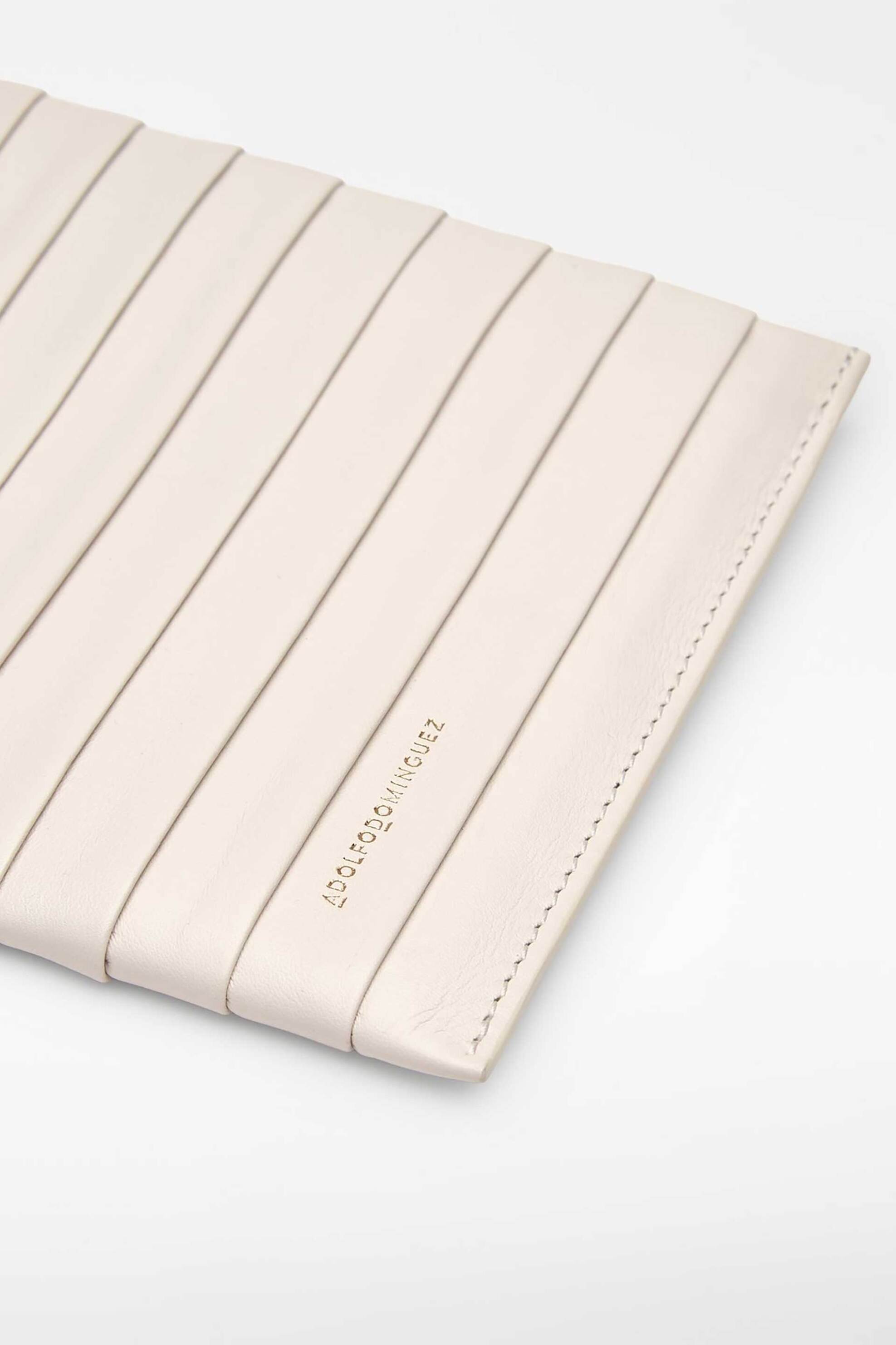 ADOLFO DOMINGUEZ Adolfo Domínguez γυναικείο clutch με πλισέ σχέδιο - 231051658 Εκρού - 2